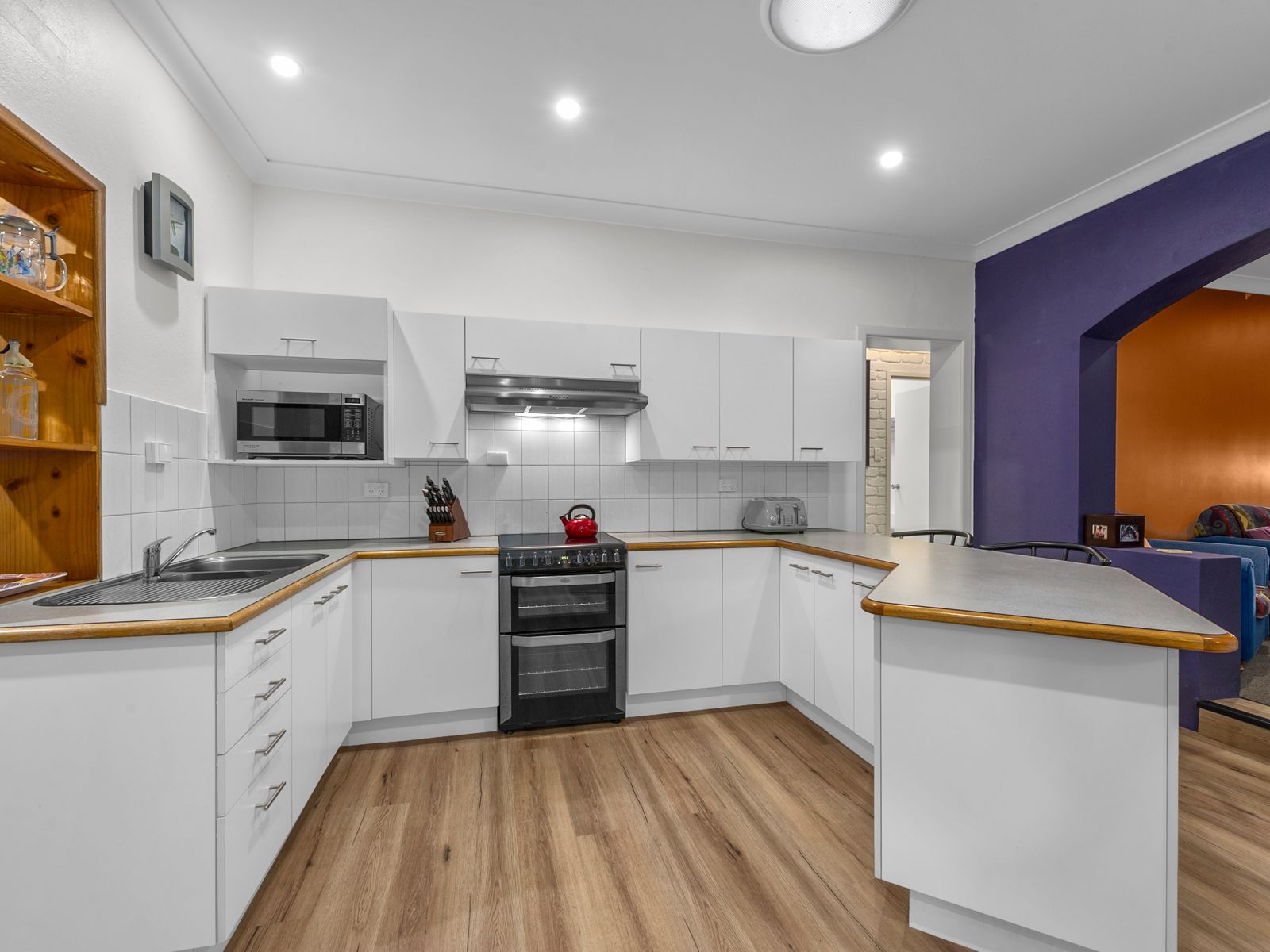 92 Seventeen Mile Rocks Road, Oxley, QLD 4075
