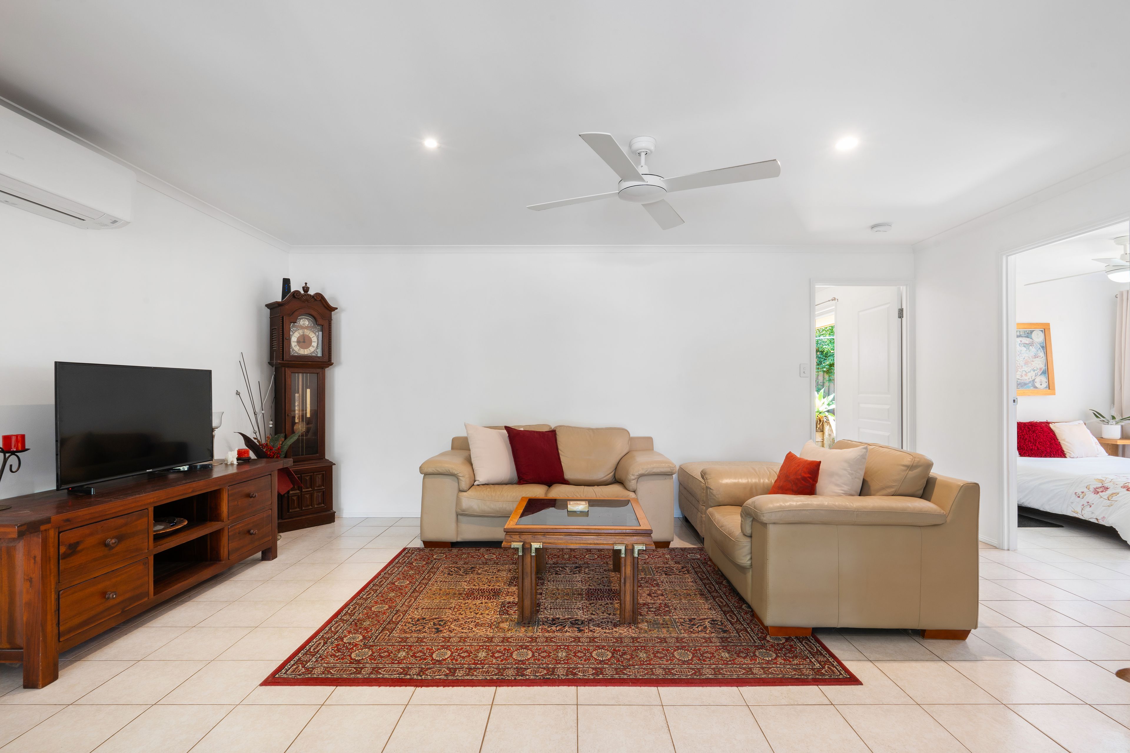 38 Beaconsfield Drive — photo 6 of 30