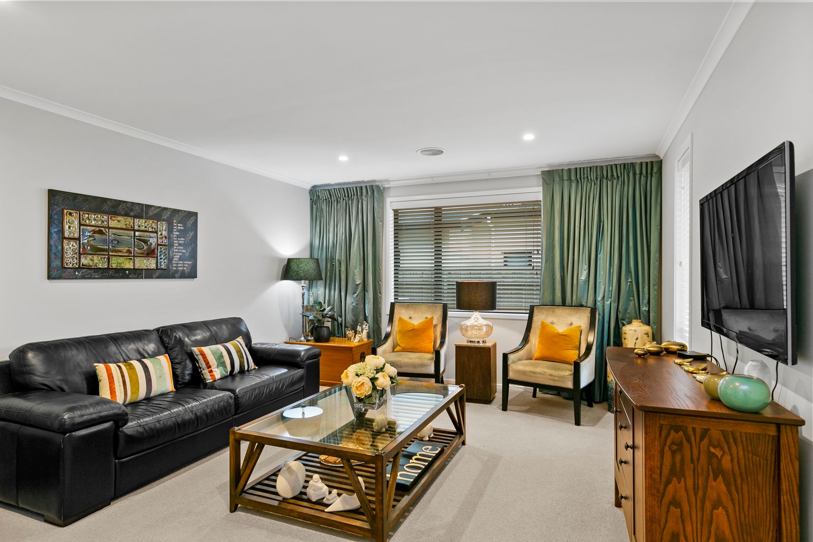 3 Portmore Place, Grenada Village, Wellington City