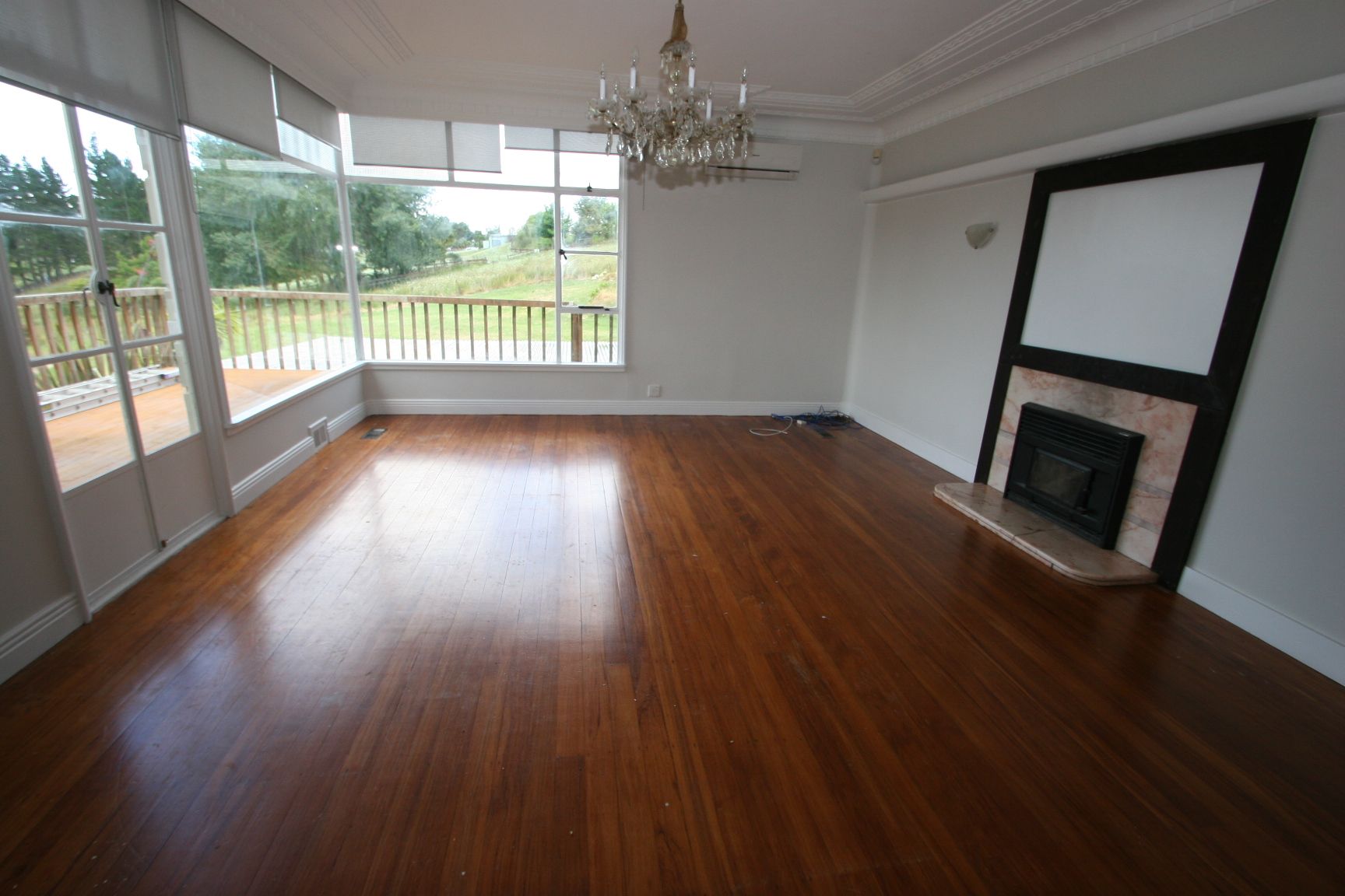 Dairy Flat, Rodney