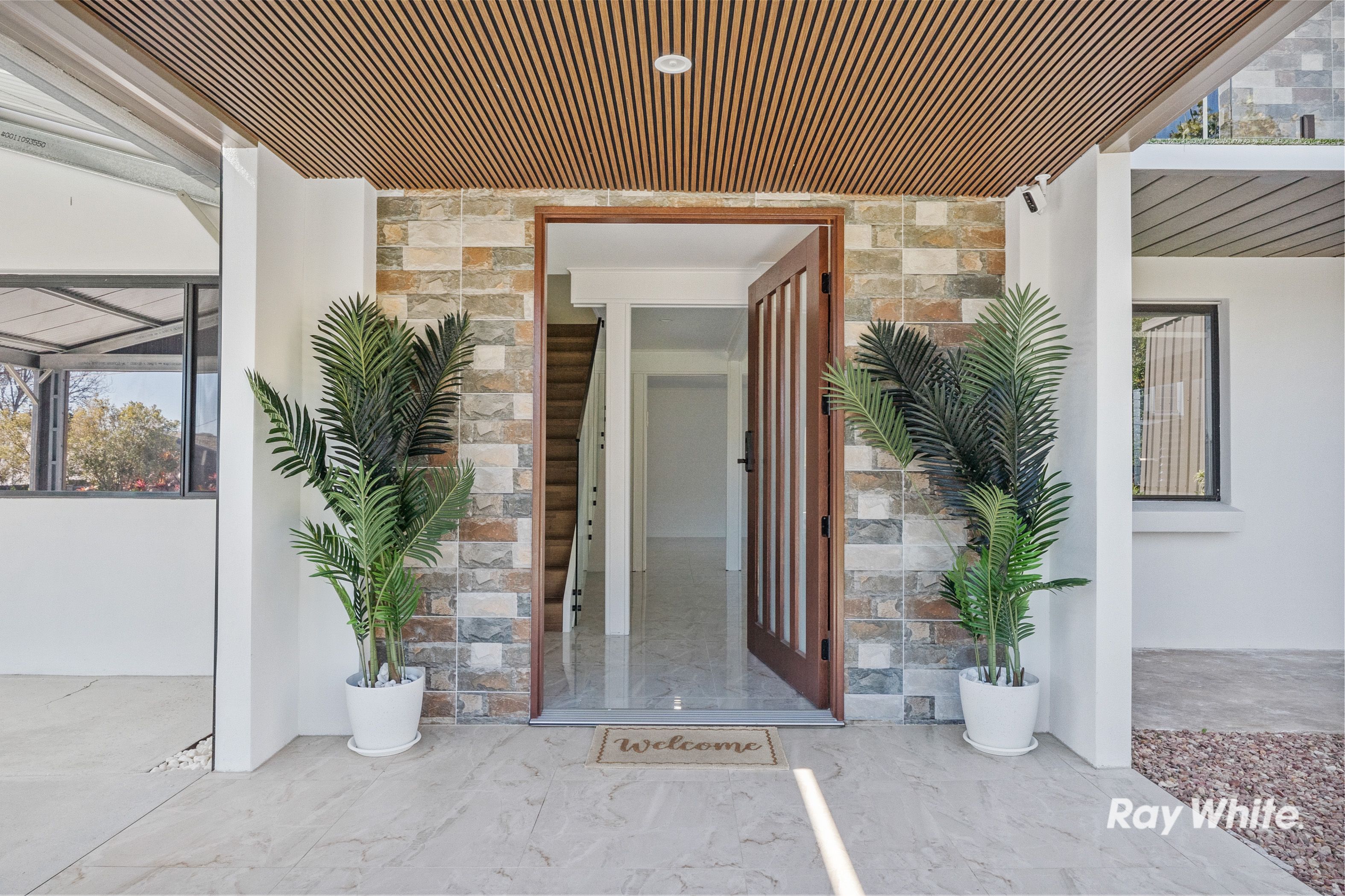 21 Westgate Avenue — photo 3 of 28
