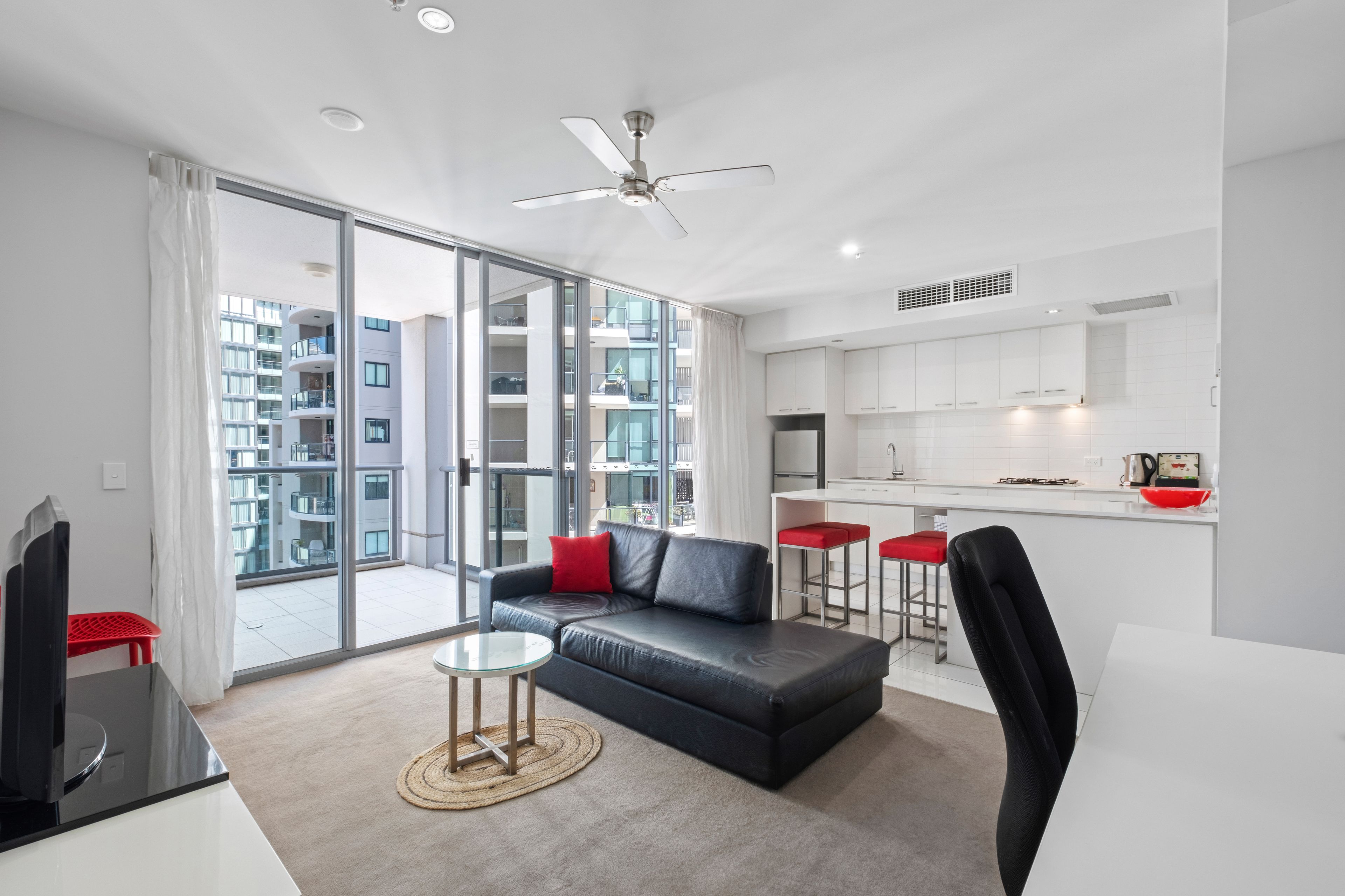 1501/127 Charlotte Street — photo from Ray White Brisbane City