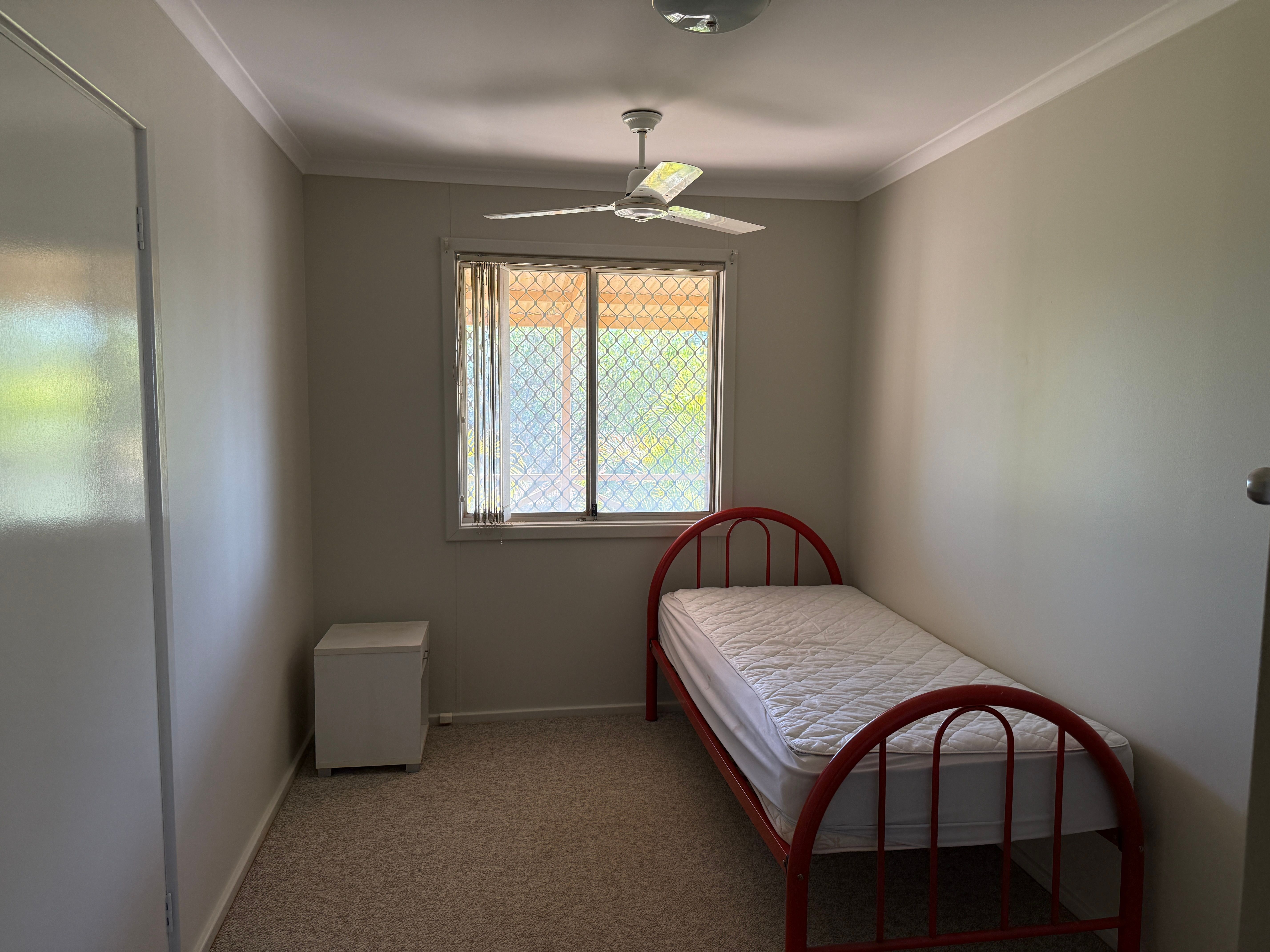 16 Paterson Place — photo 8 of 13