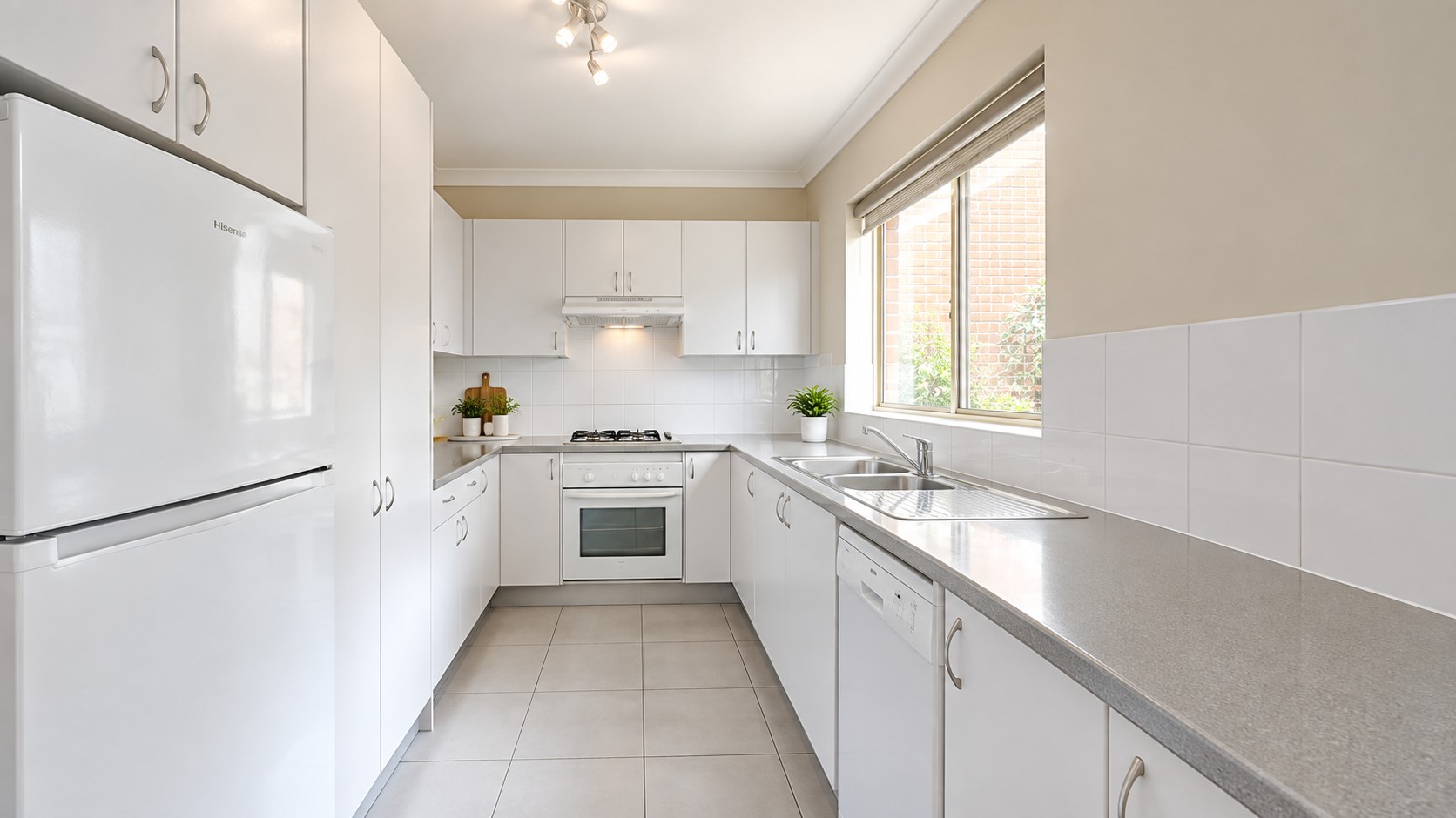 2/235 Anzac Parade, Kensington, NSW 2033