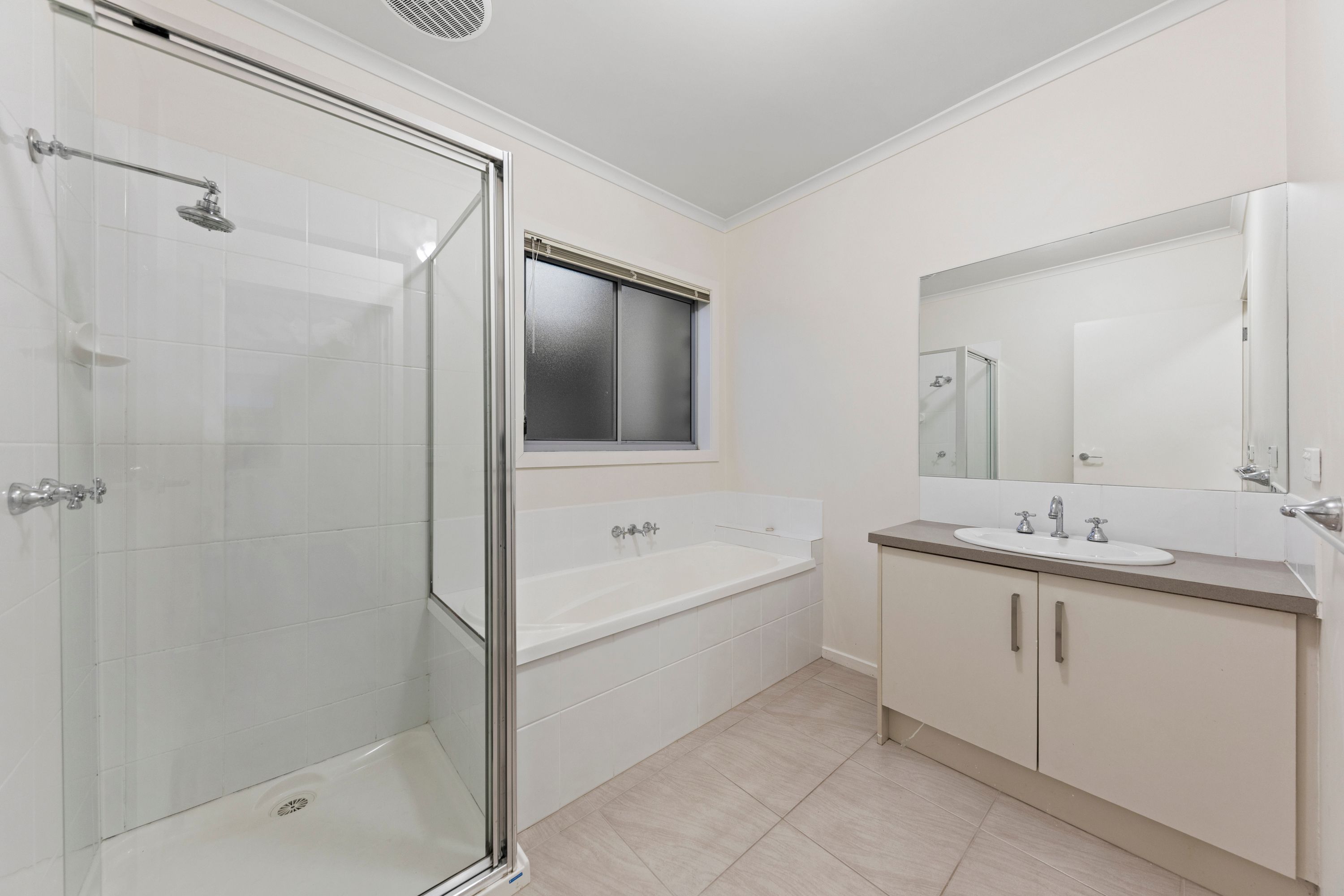 7 Bavaria Lane — photo 11 of 21