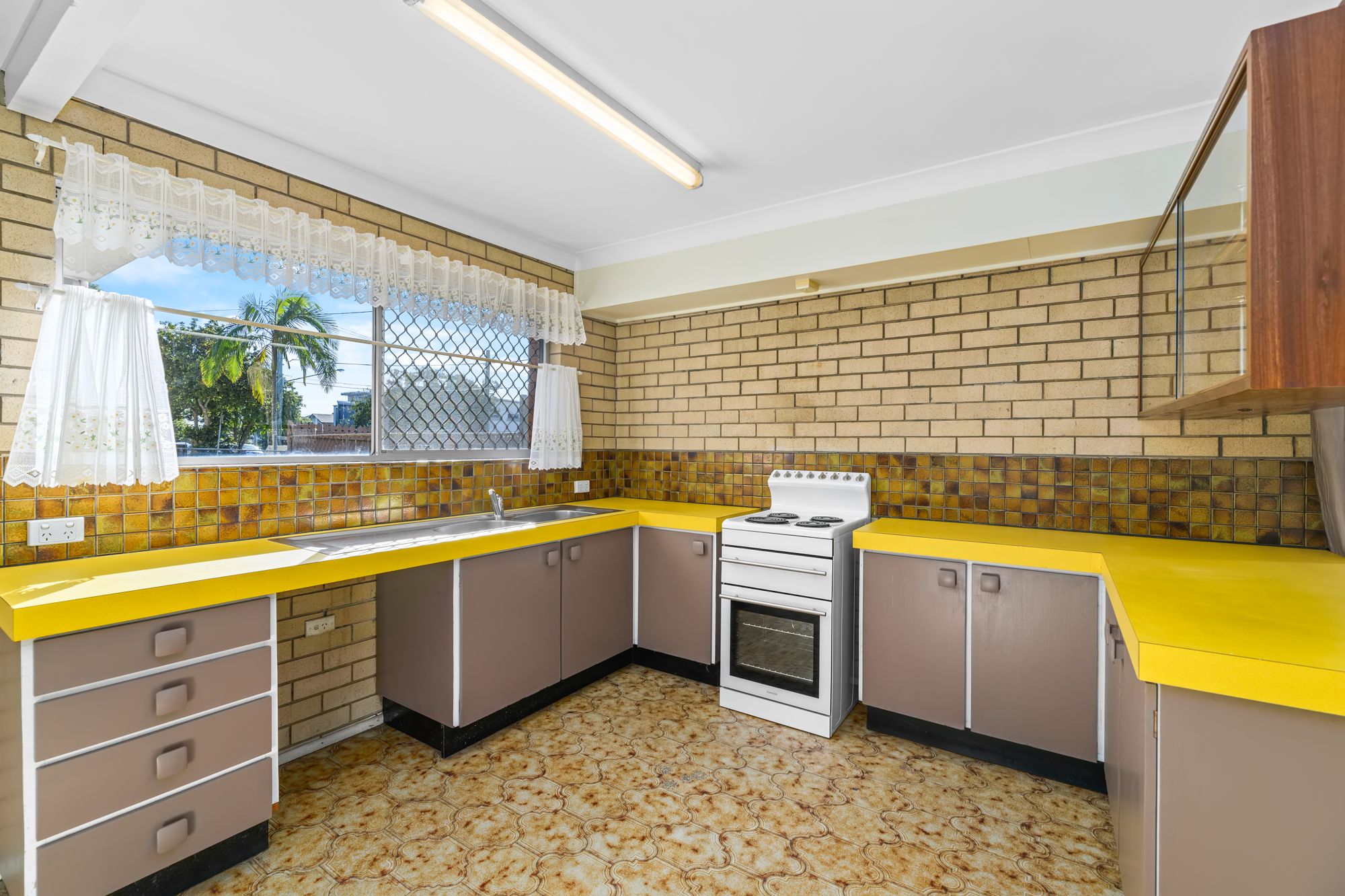1/908 Old Cleveland Road, Carina, QLD 4152