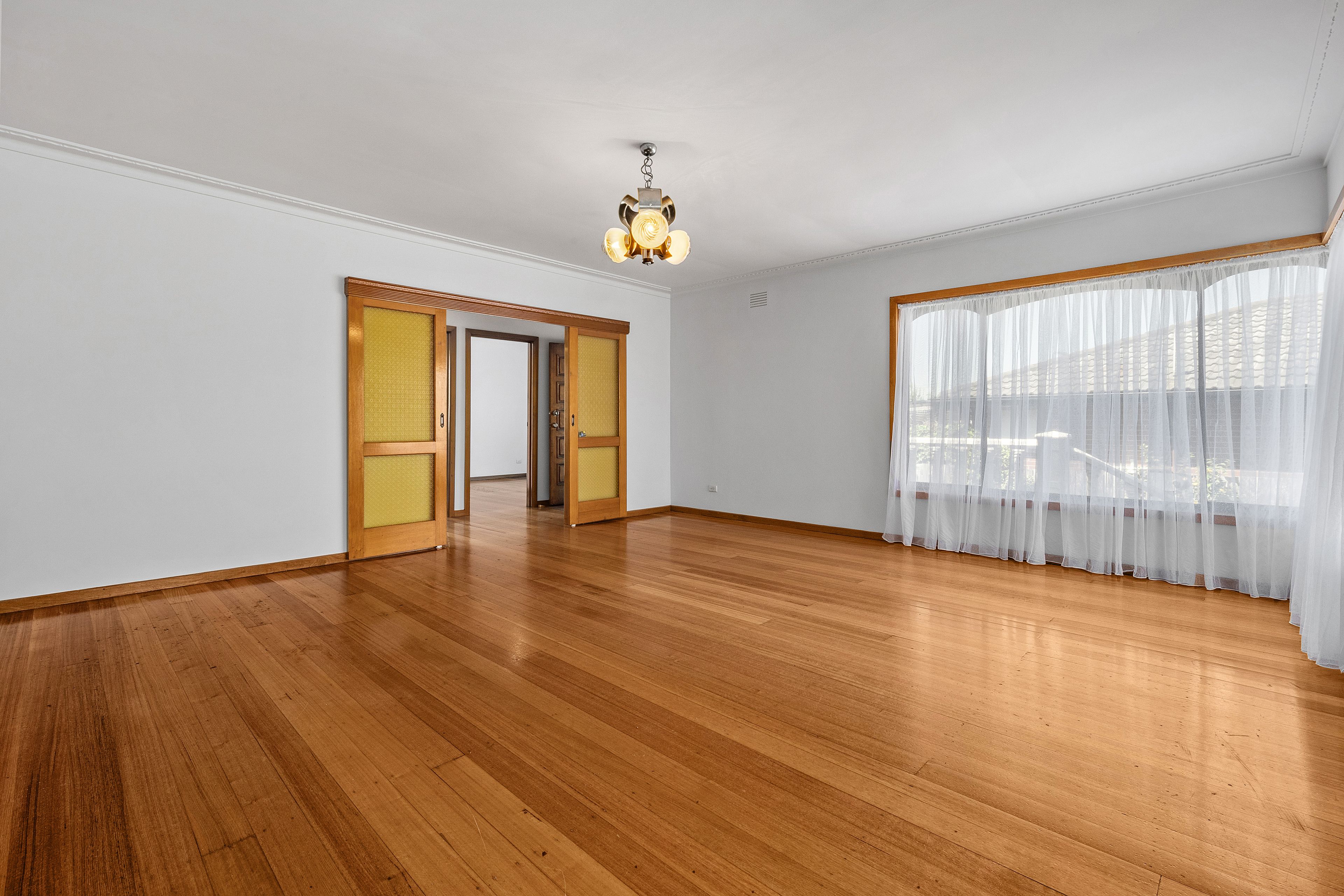 12 Balcombe Court — photo 8 of 23