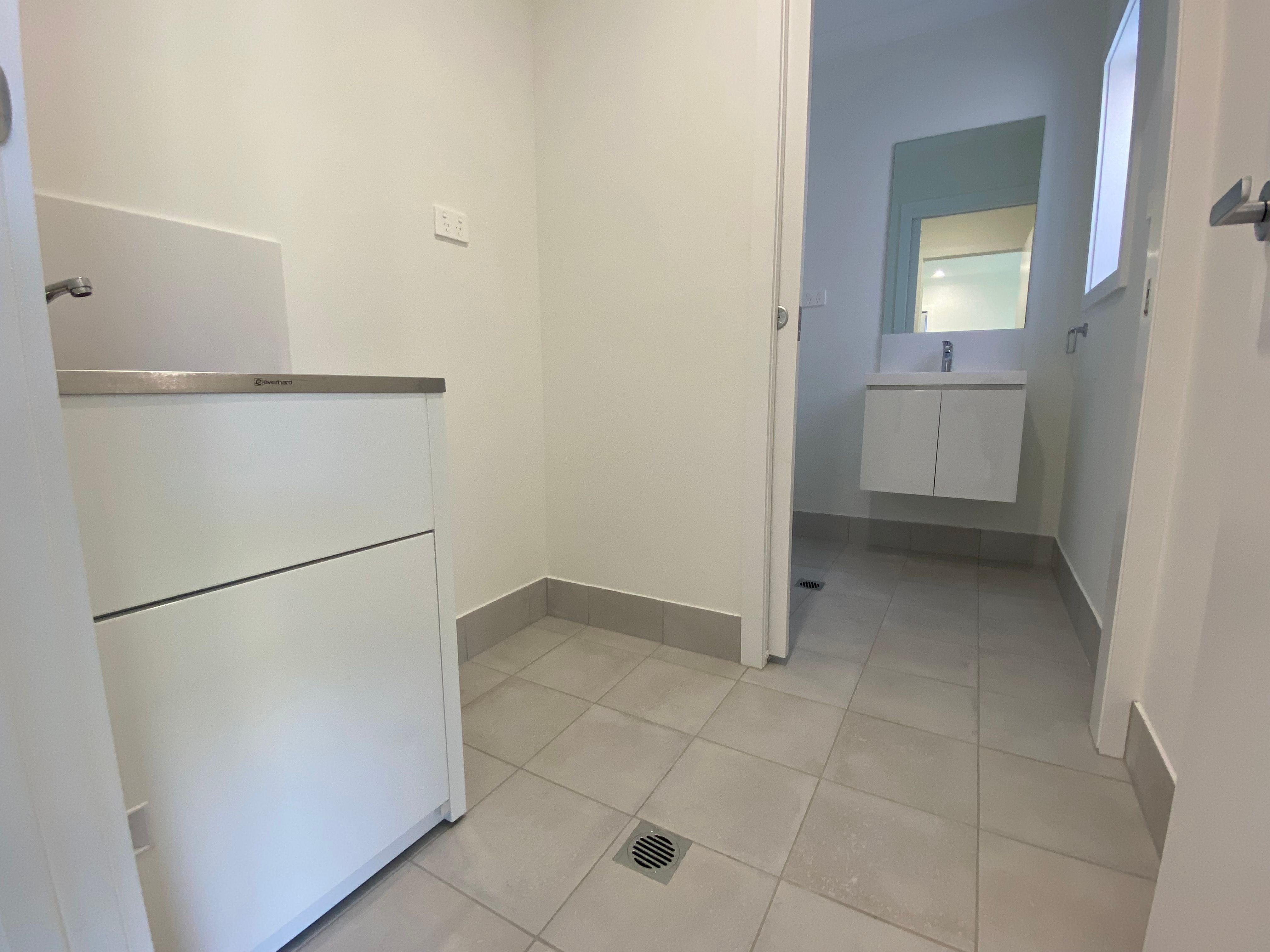29 Swift Avenue — photo 17 of 27
