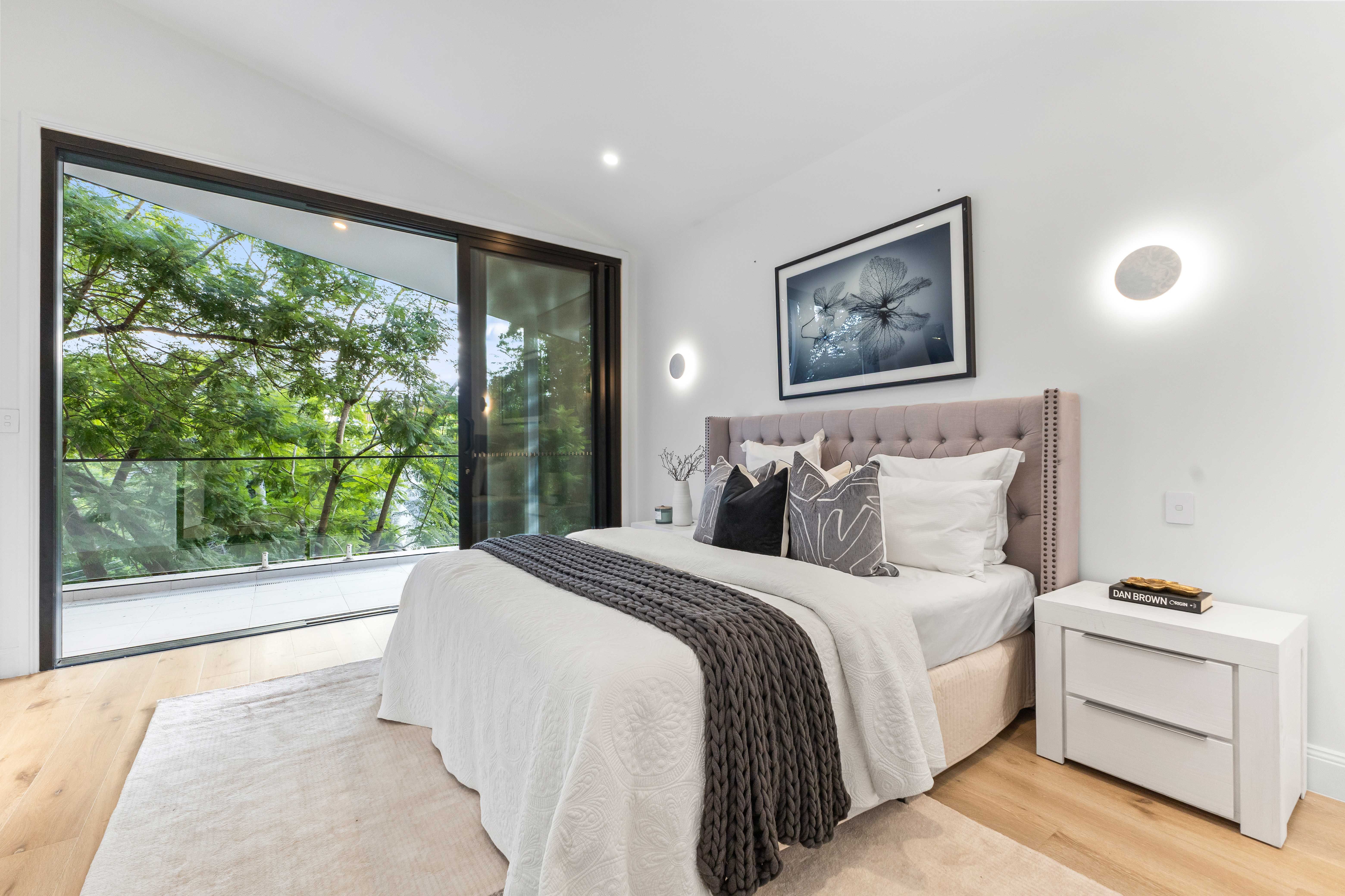 5 Raphael Drive — photo 6 of 14