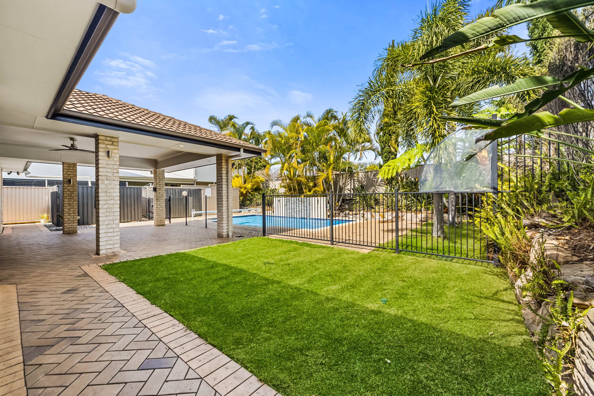 25 Buckingham Street, Strathpine, QLD 4500