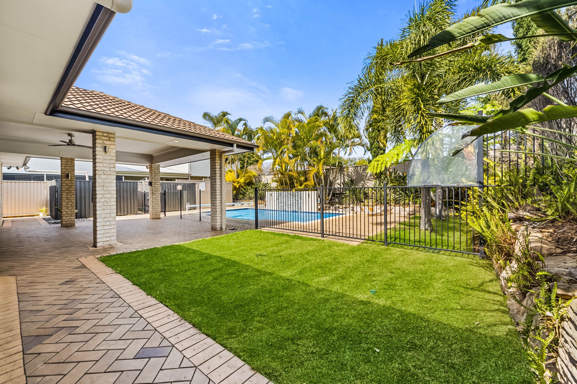 25 Buckingham Street, Strathpine, QLD 4500