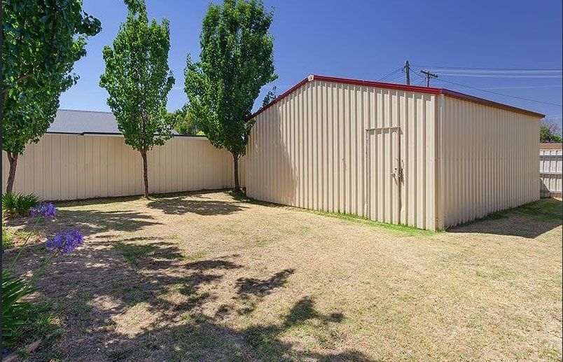 314 Parkland Cresent, Lavington, NSW 2641
