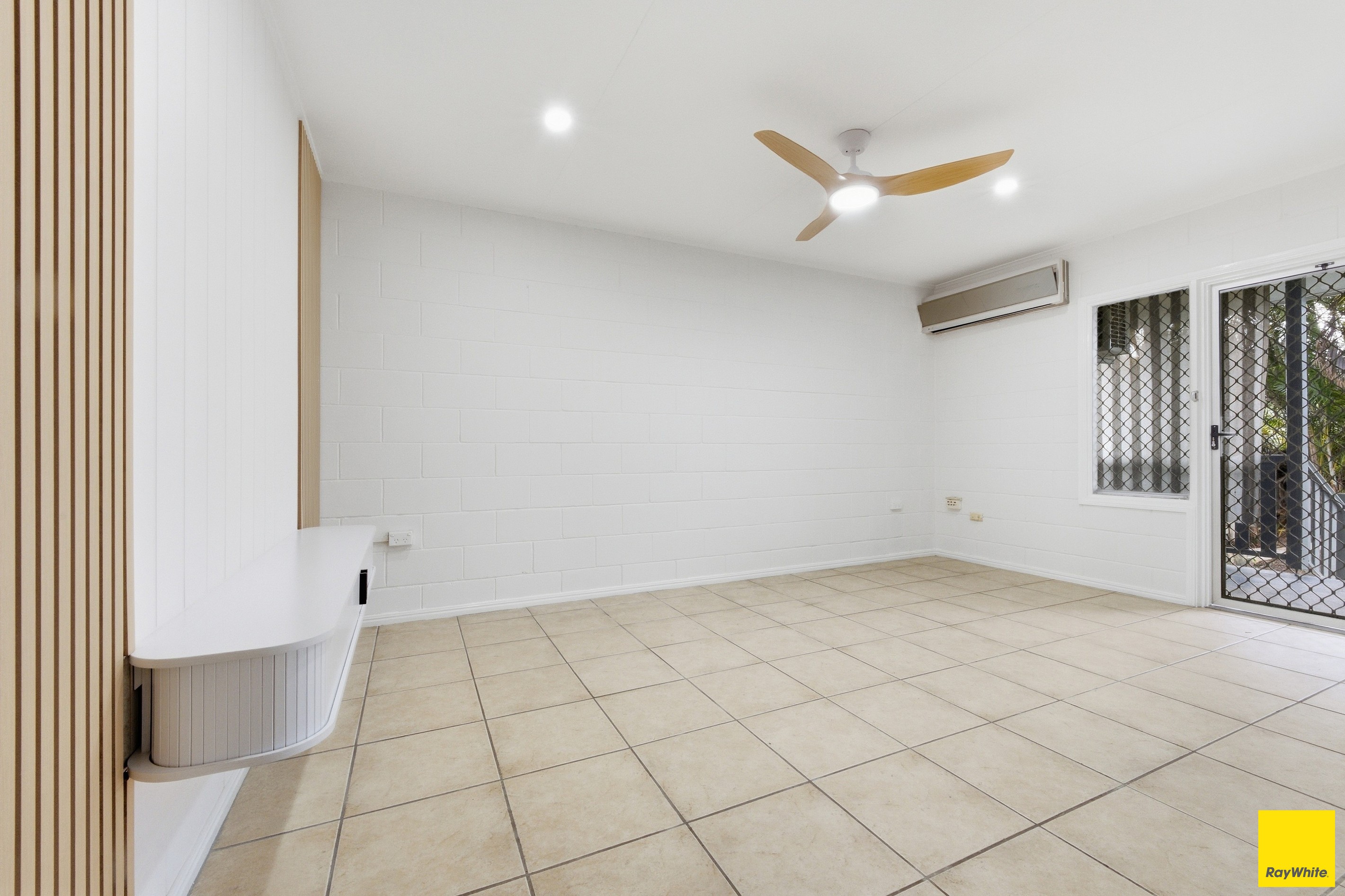 2/41 Sperring Street, Manunda, QLD 4870