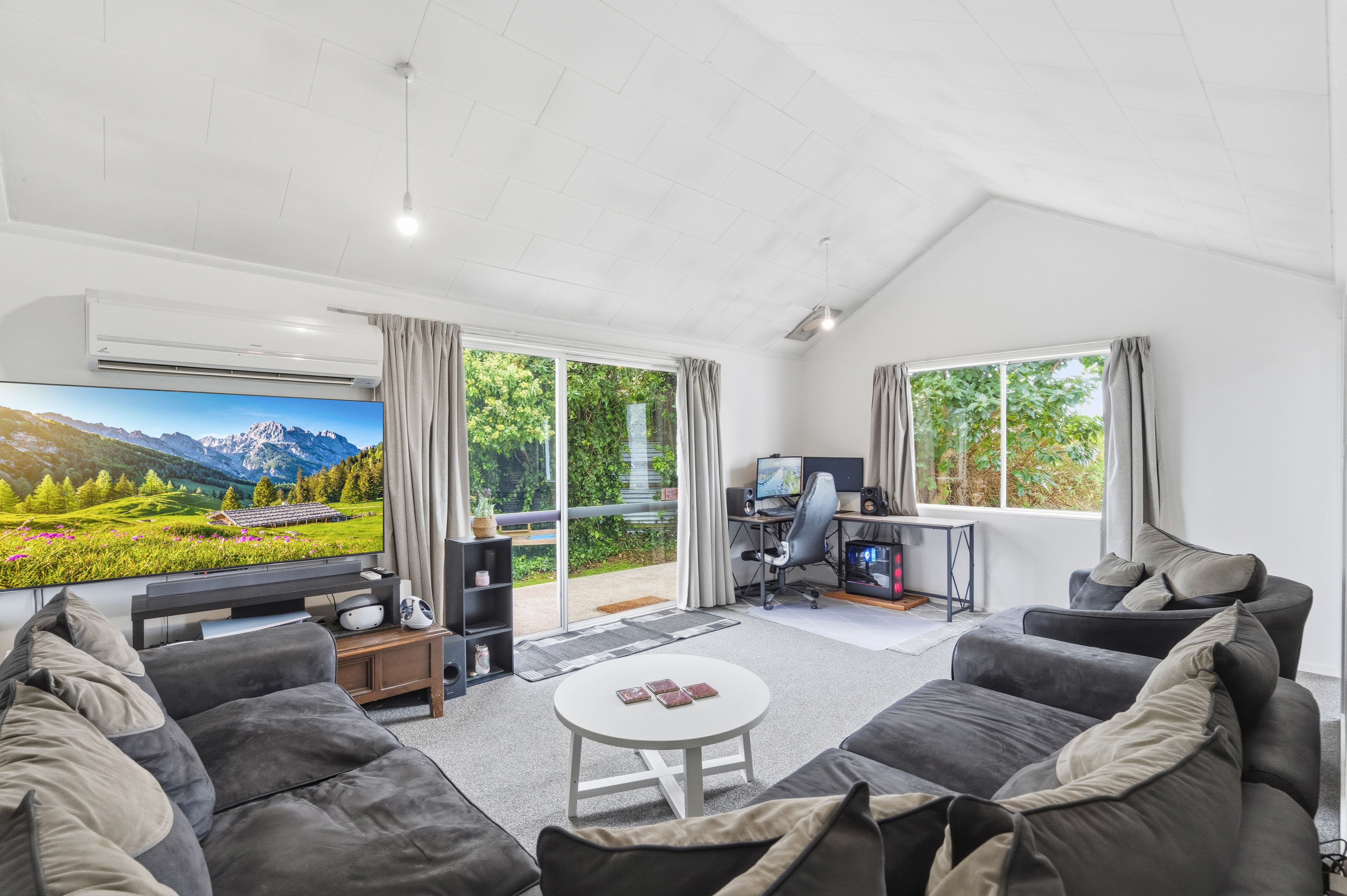 42 Avon Road, Clifton, Invercargill