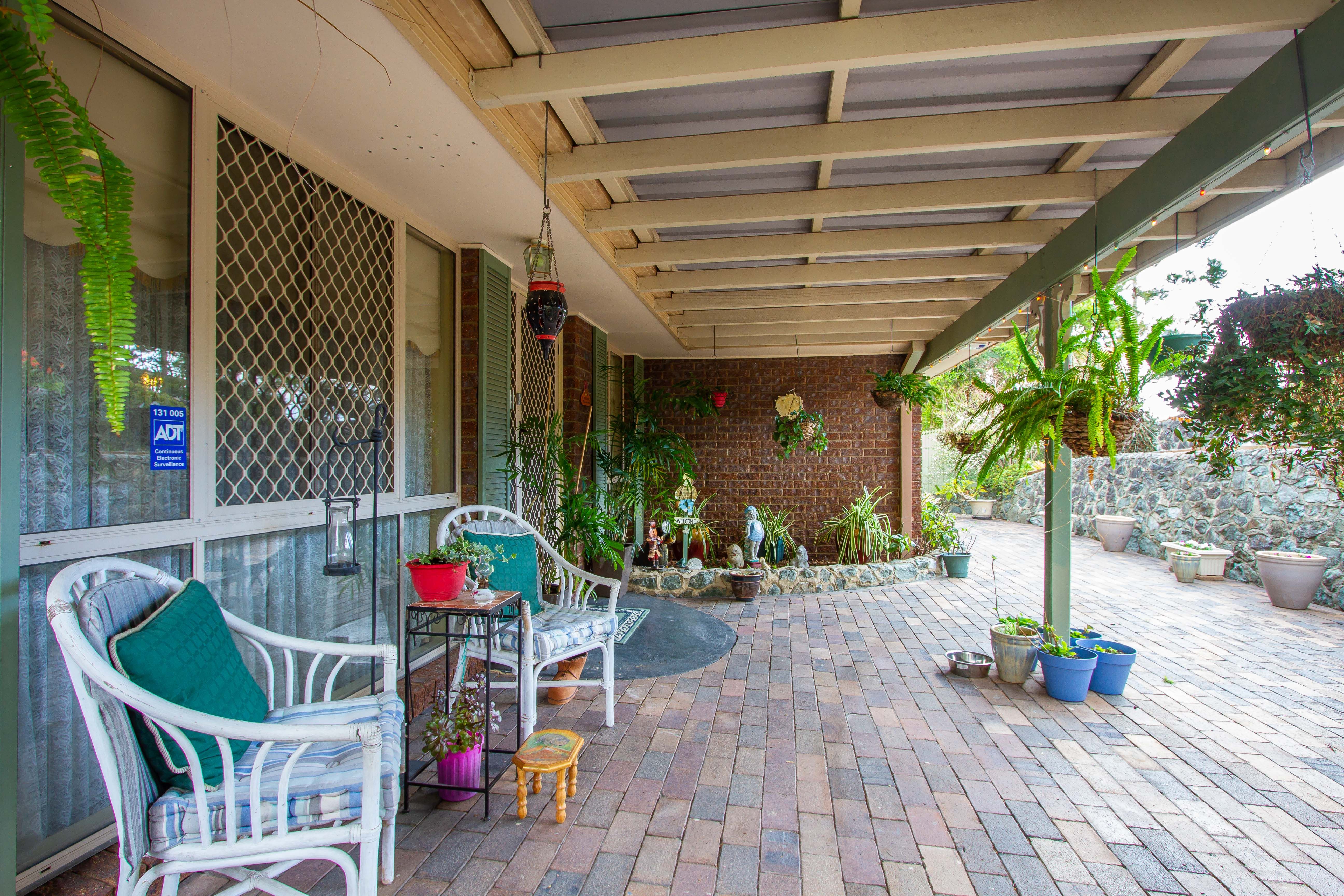 5 Overland Drive, Edens Landing, QLD 4207