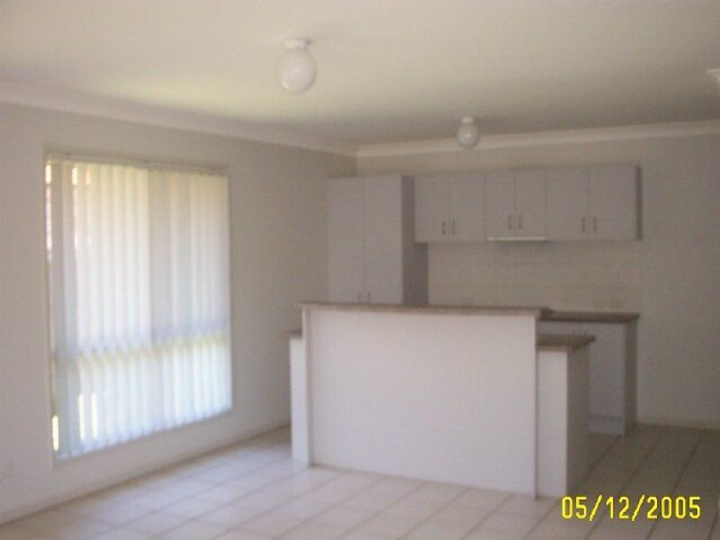 34 Poinciana Street, Wynnum West, QLD 4178