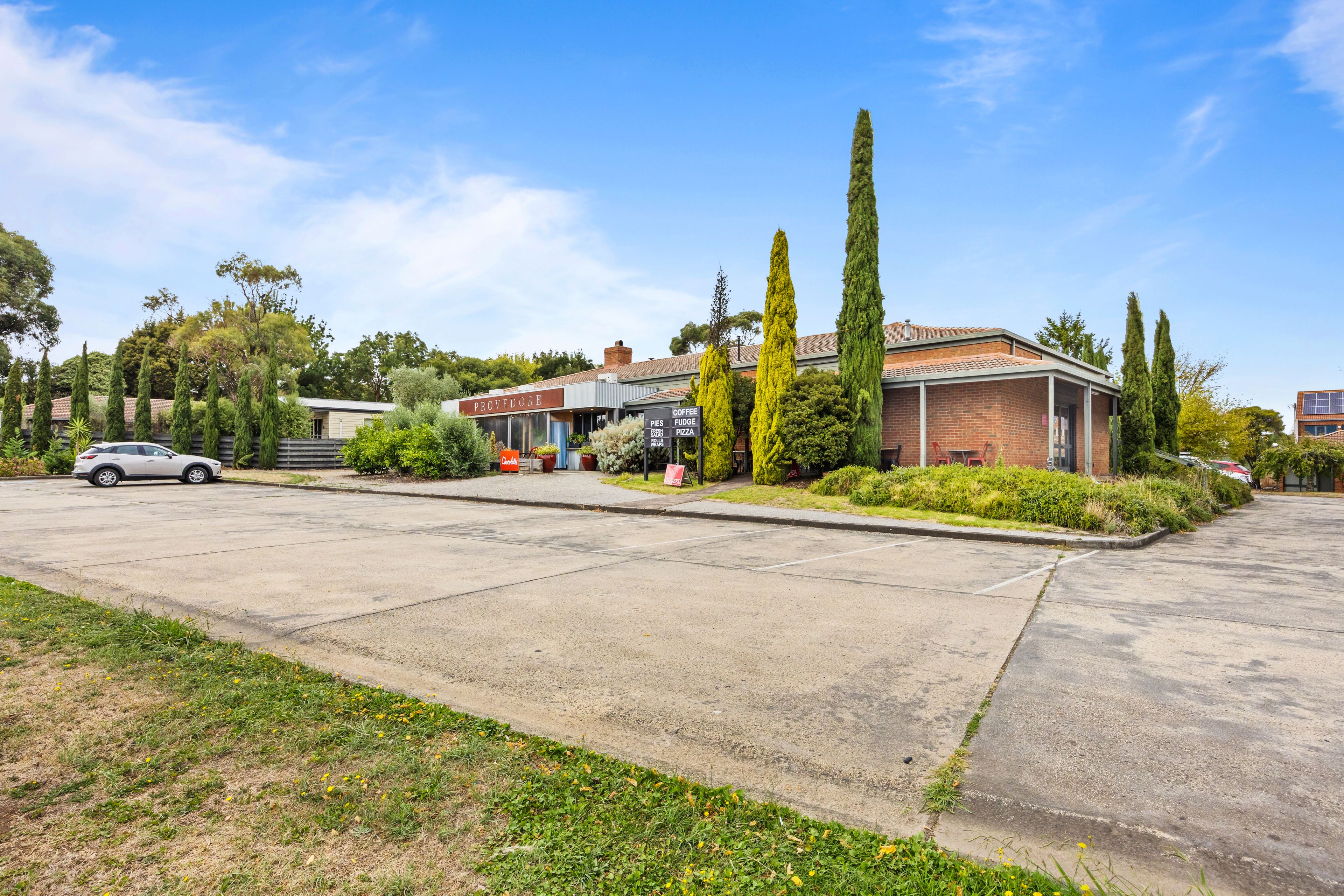 9379 Western Highway, WARRENHEIP, VIC 3352