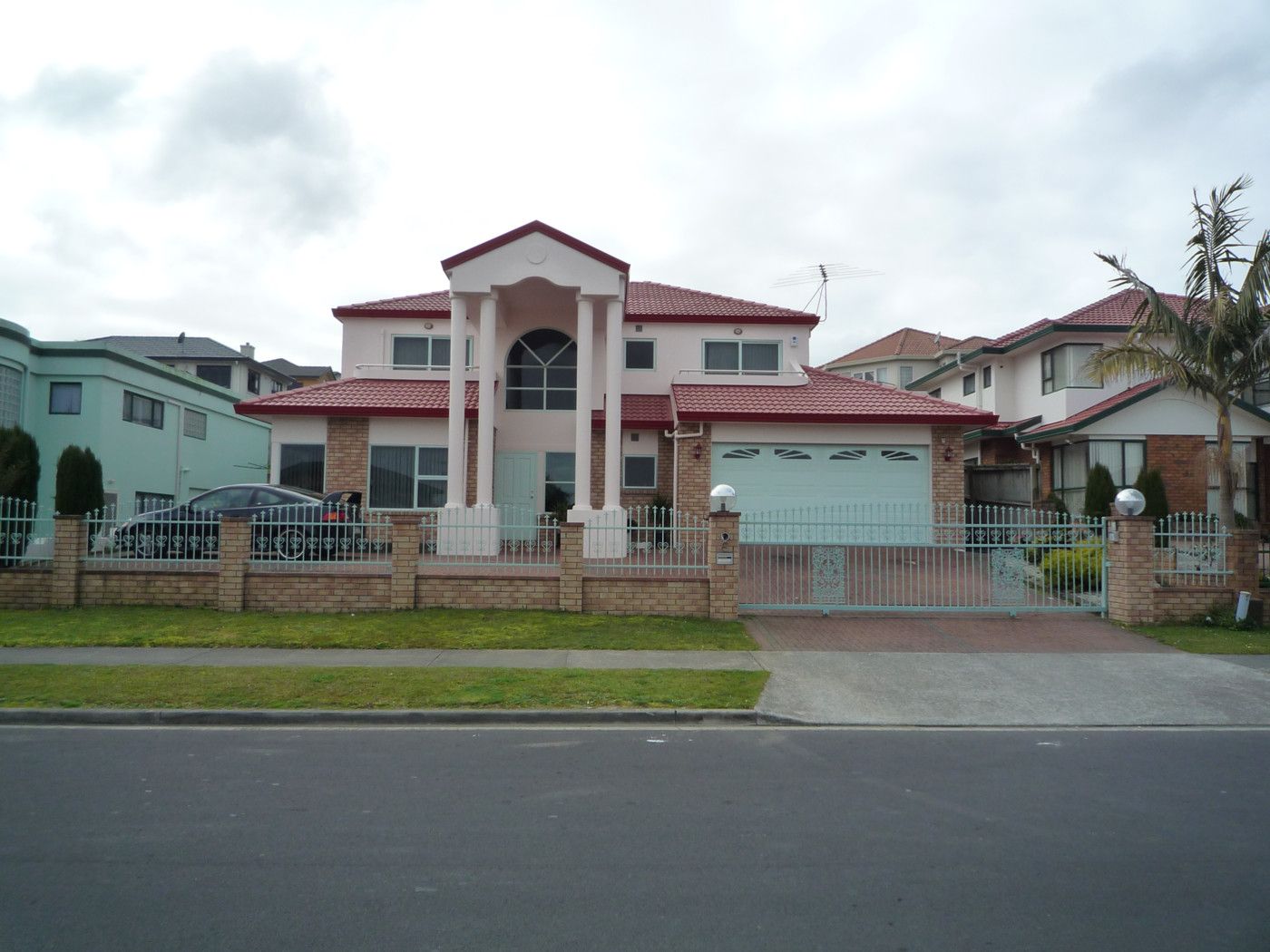Goodwood Heights, Manukau City