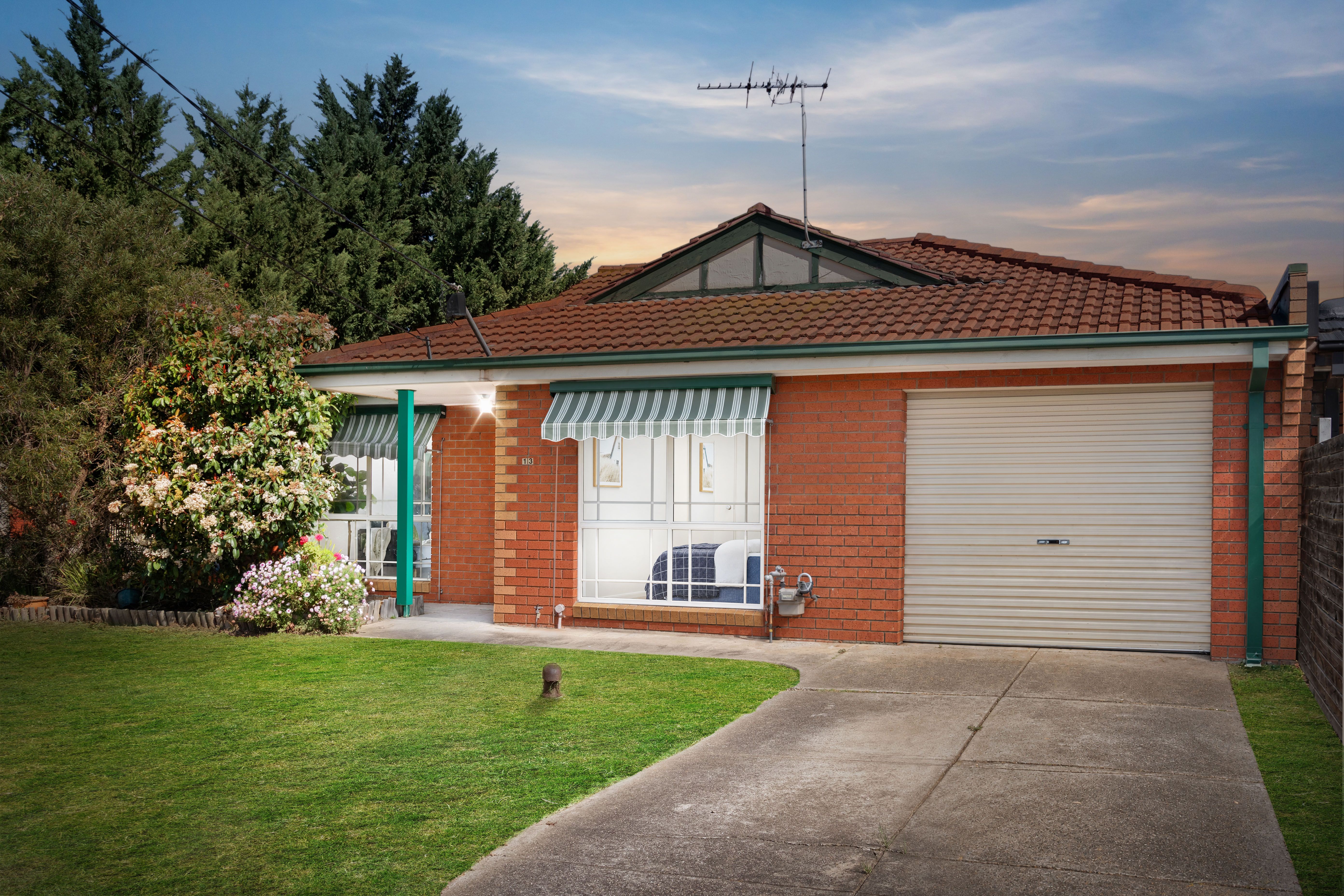 13 Wenlock Avenue, Altona Meadows, VIC 3028