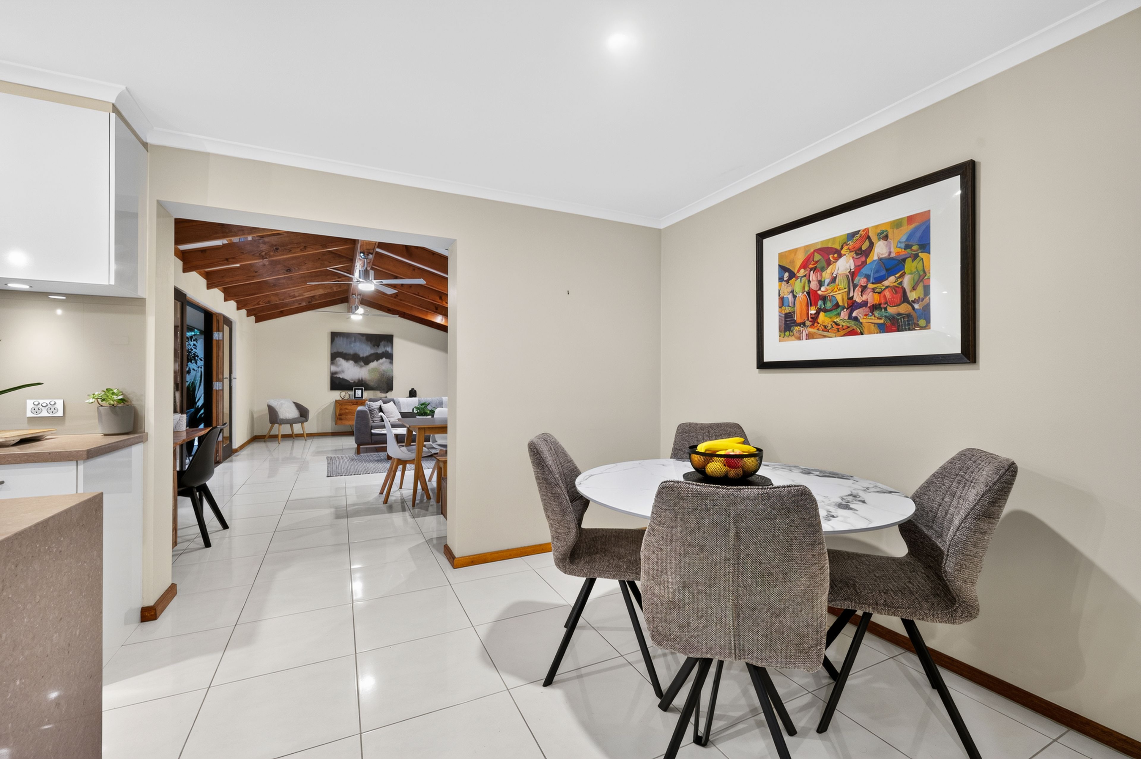 19 Mariners Crescent — photo 6 of 25