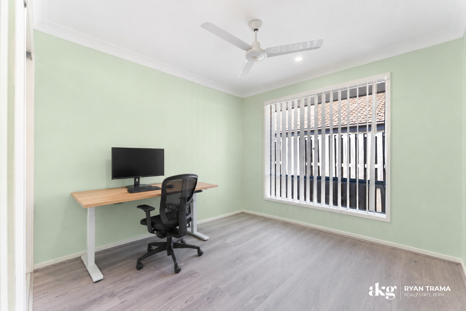 15 Skelbrook Road — photo 17 of 28