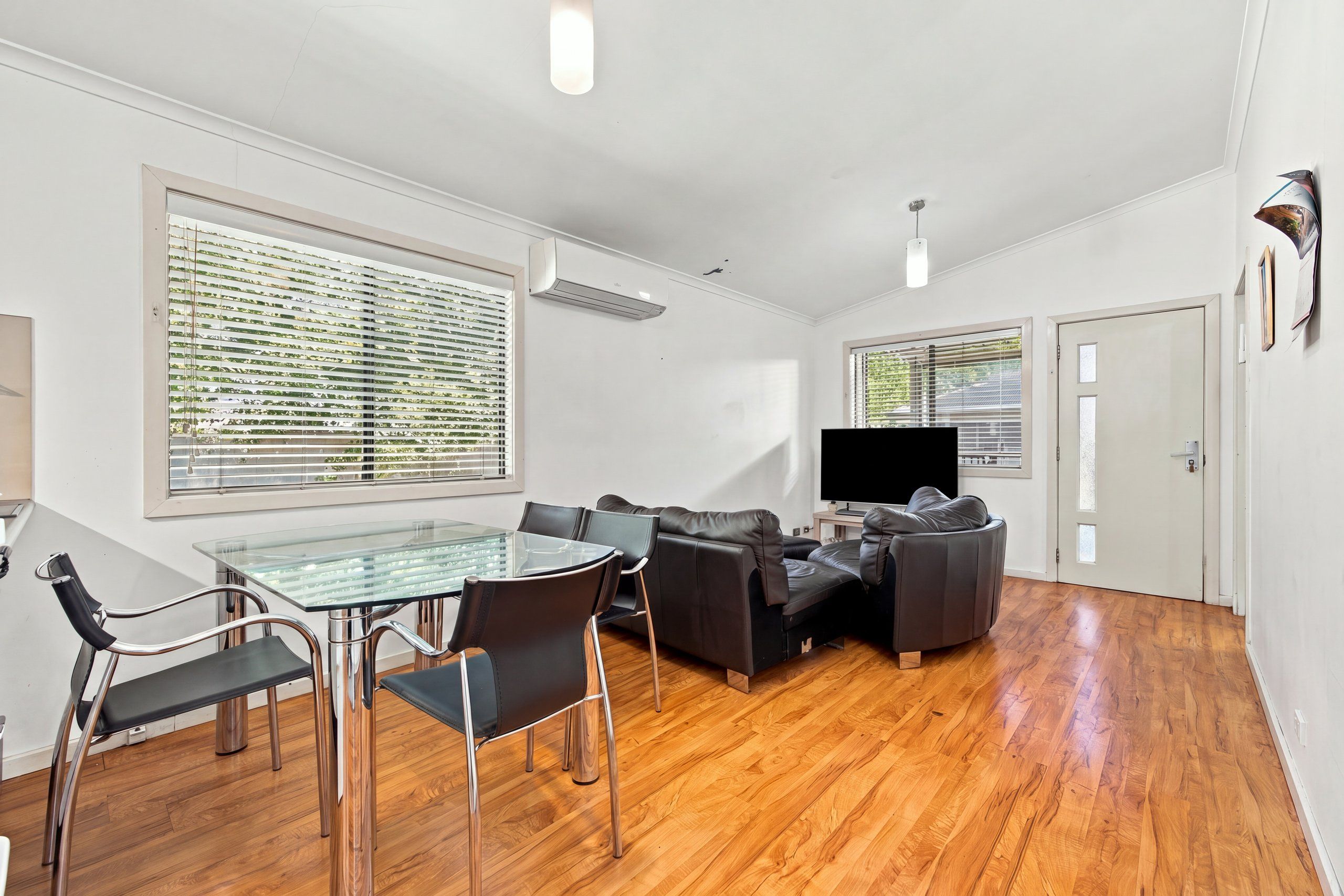 59 & 59a Cornelia Road — photo 12 of 18