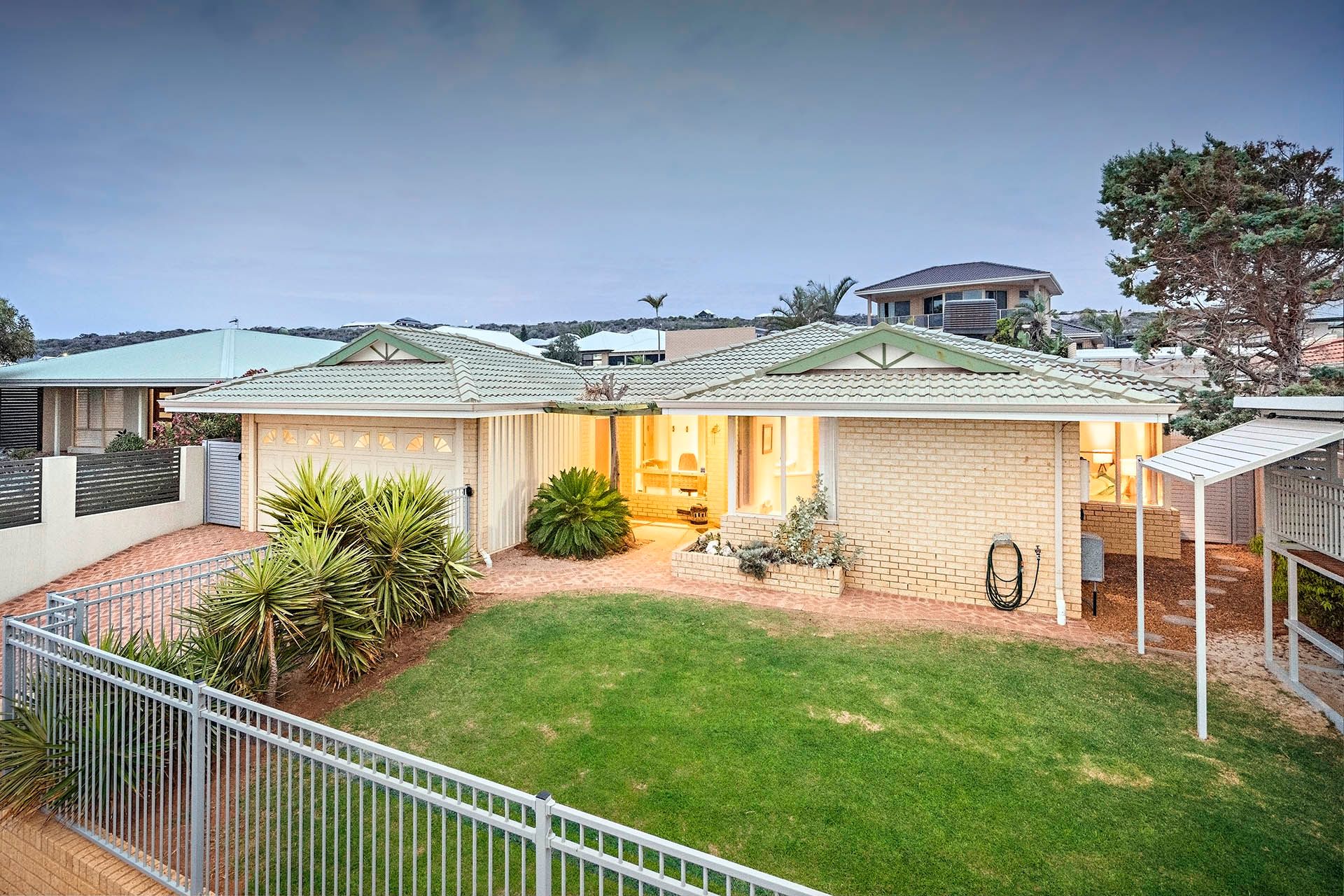 4 Onedin Court, Wandina, WA 6530