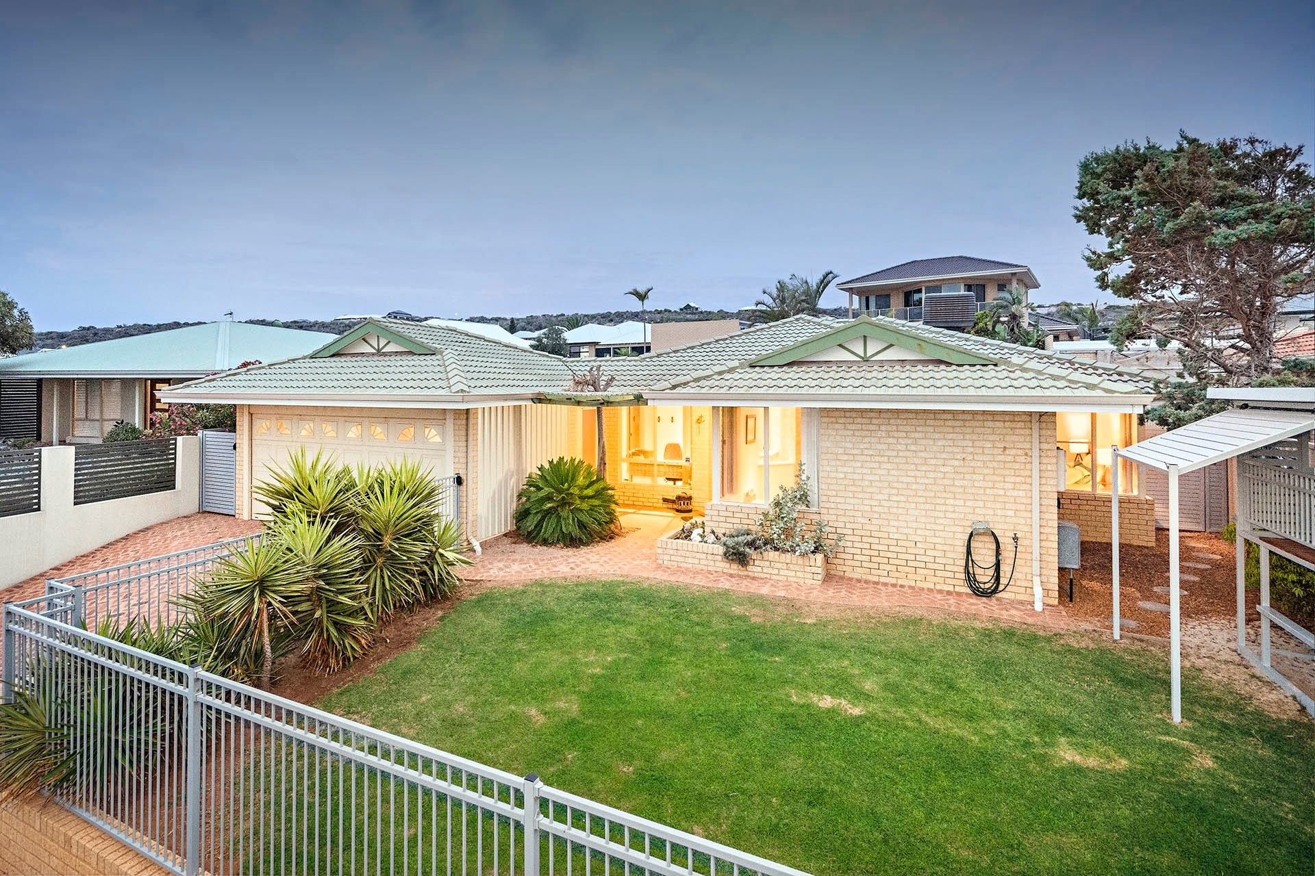 4 Onedin Court, Wandina, WA 6530