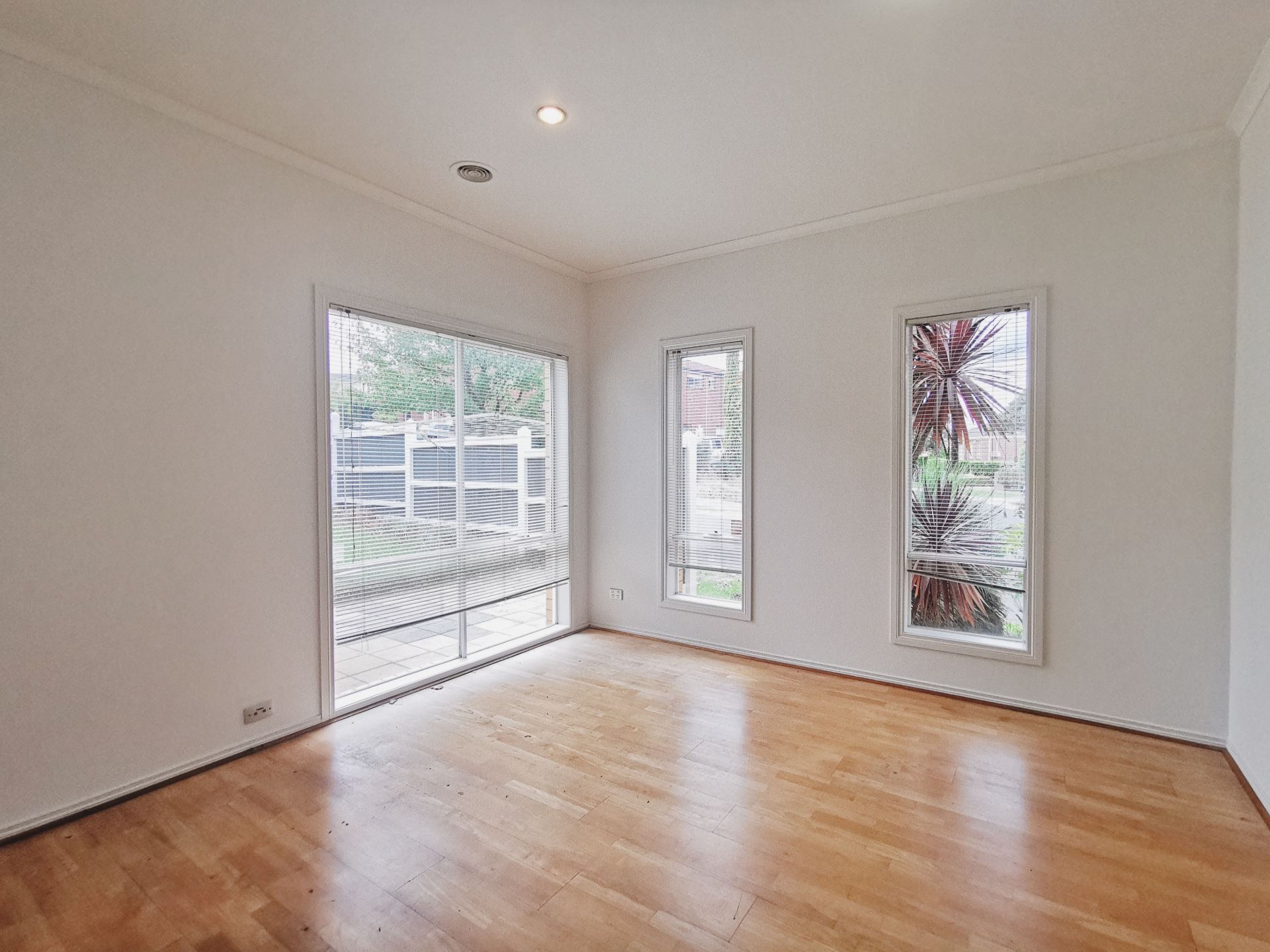 14 Tulloch Grove, Glen Waverley, VIC 3150