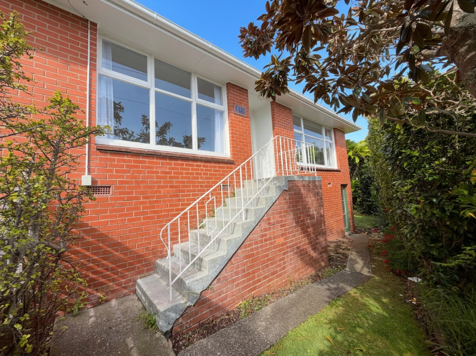 12C Dorchester Road, Meadowbank, Auckland City