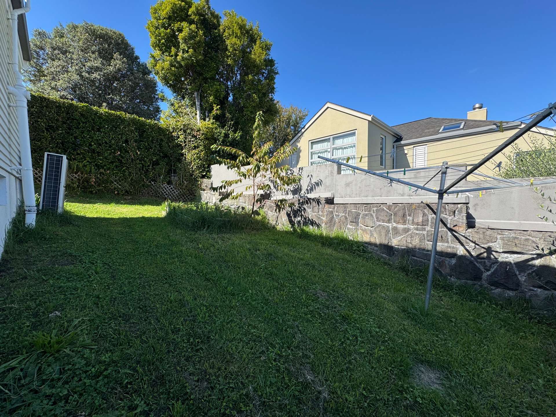 105 Melanesia Road photo 20