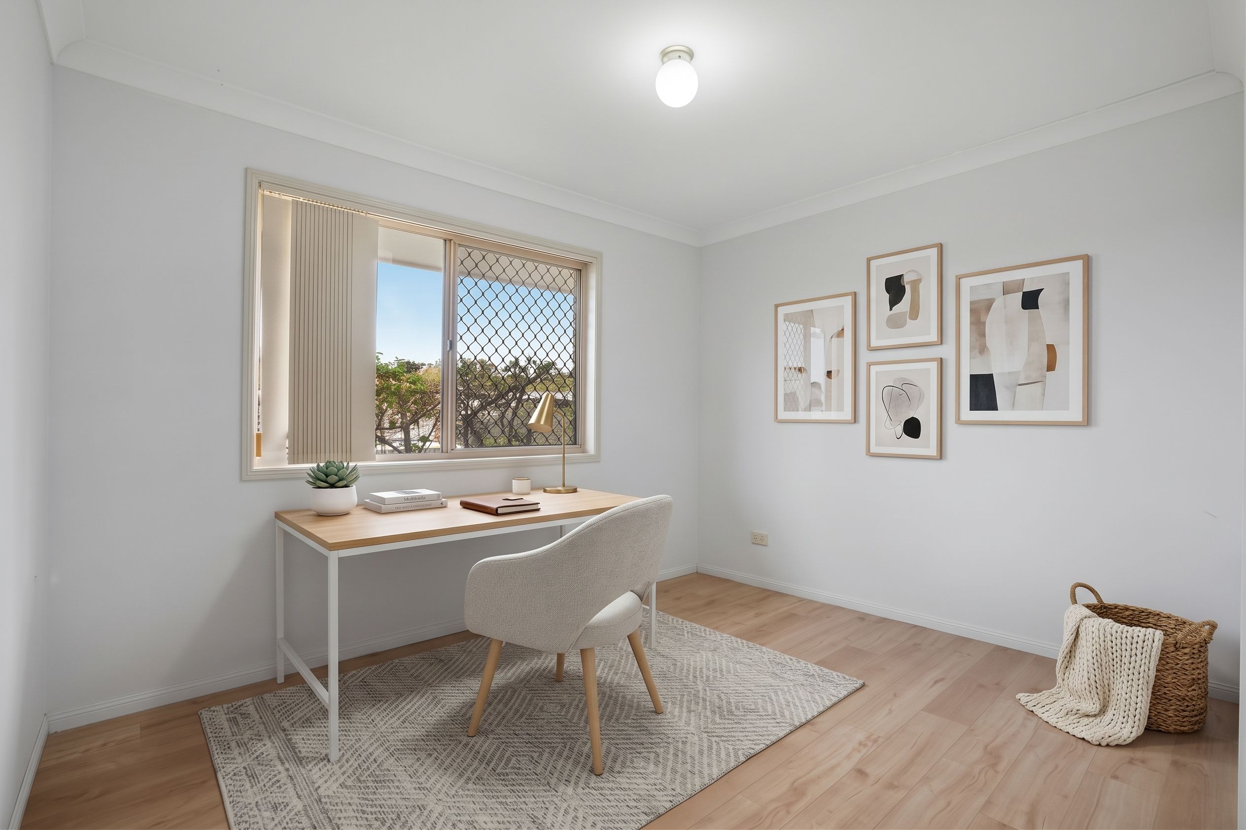 43 Oswin Street — photo 10 of 16