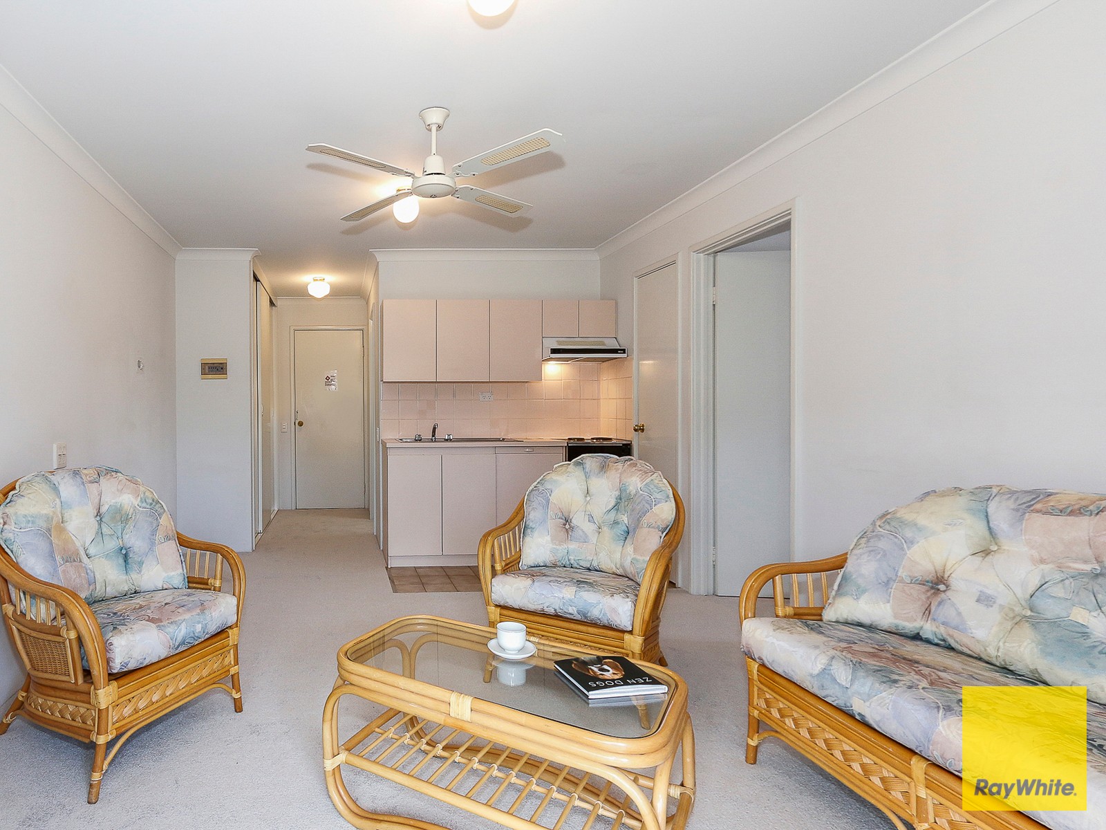 154/7 Harman Road, Sorrento, WA 6020