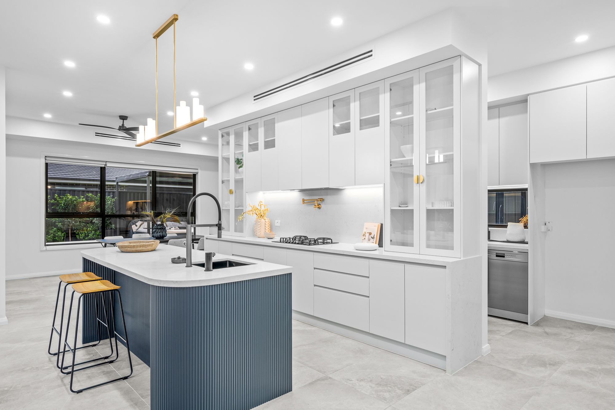 145 Barrallier Drive — photo 4 of 27