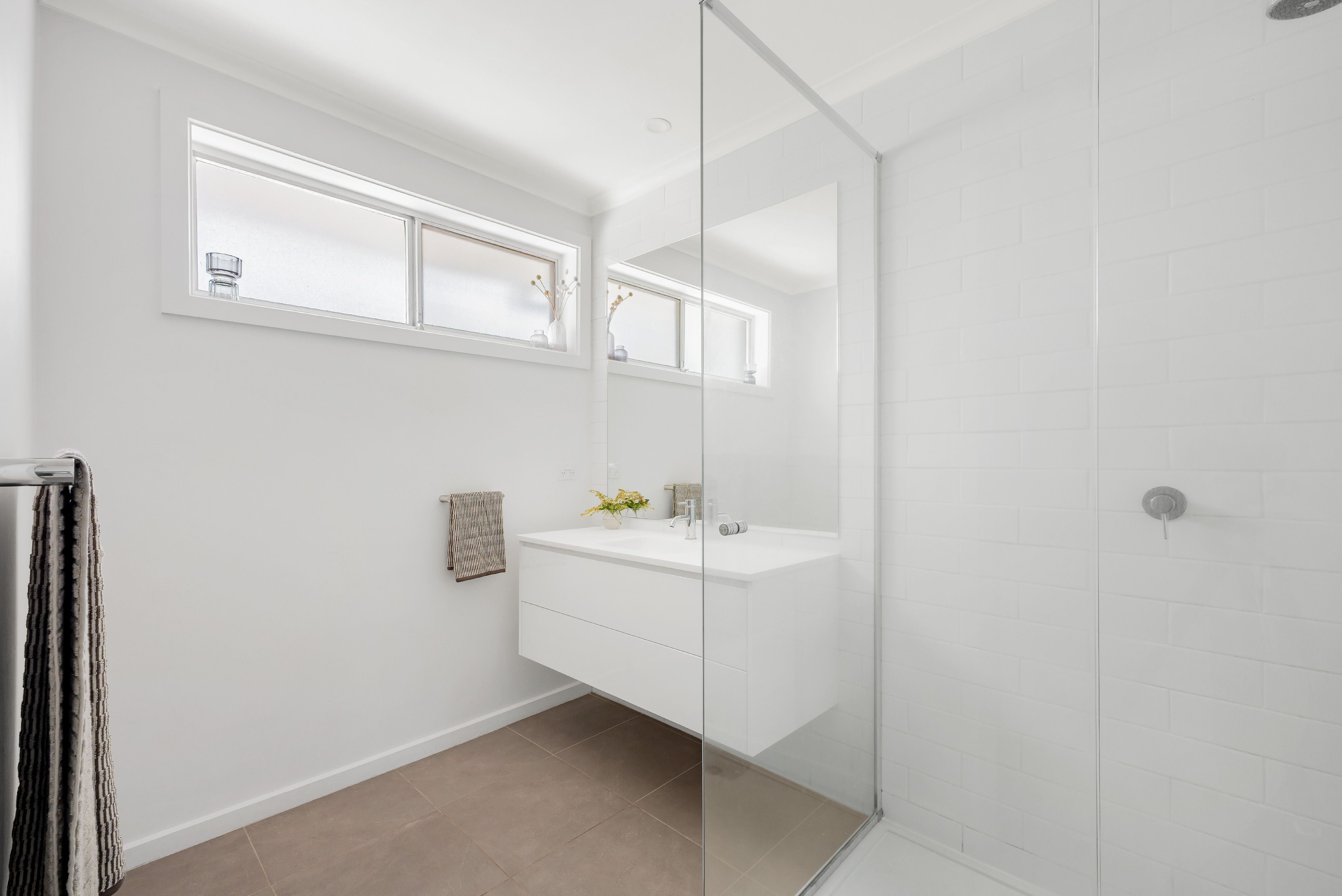 2/15 Cooley Avenue — photo 10 of 15