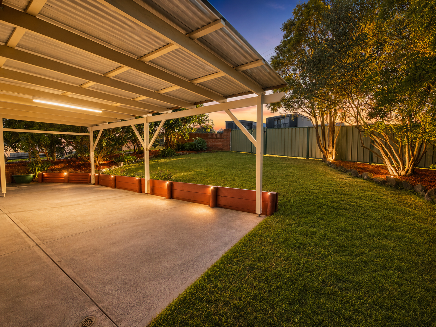 1 Blue Gum Court, Mount Hutton, NSW 2290
