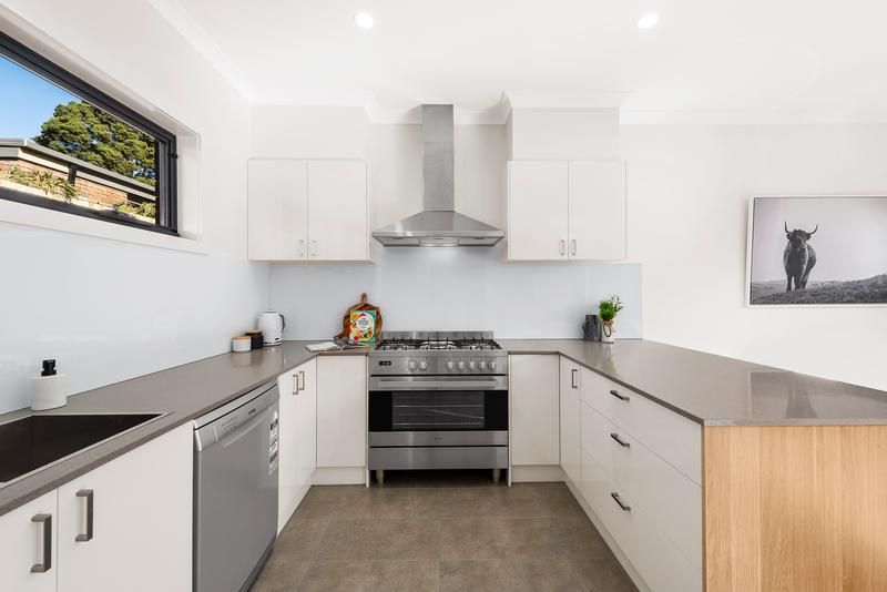 2/8 Coolomon Close, Wantirna South, VIC 3152