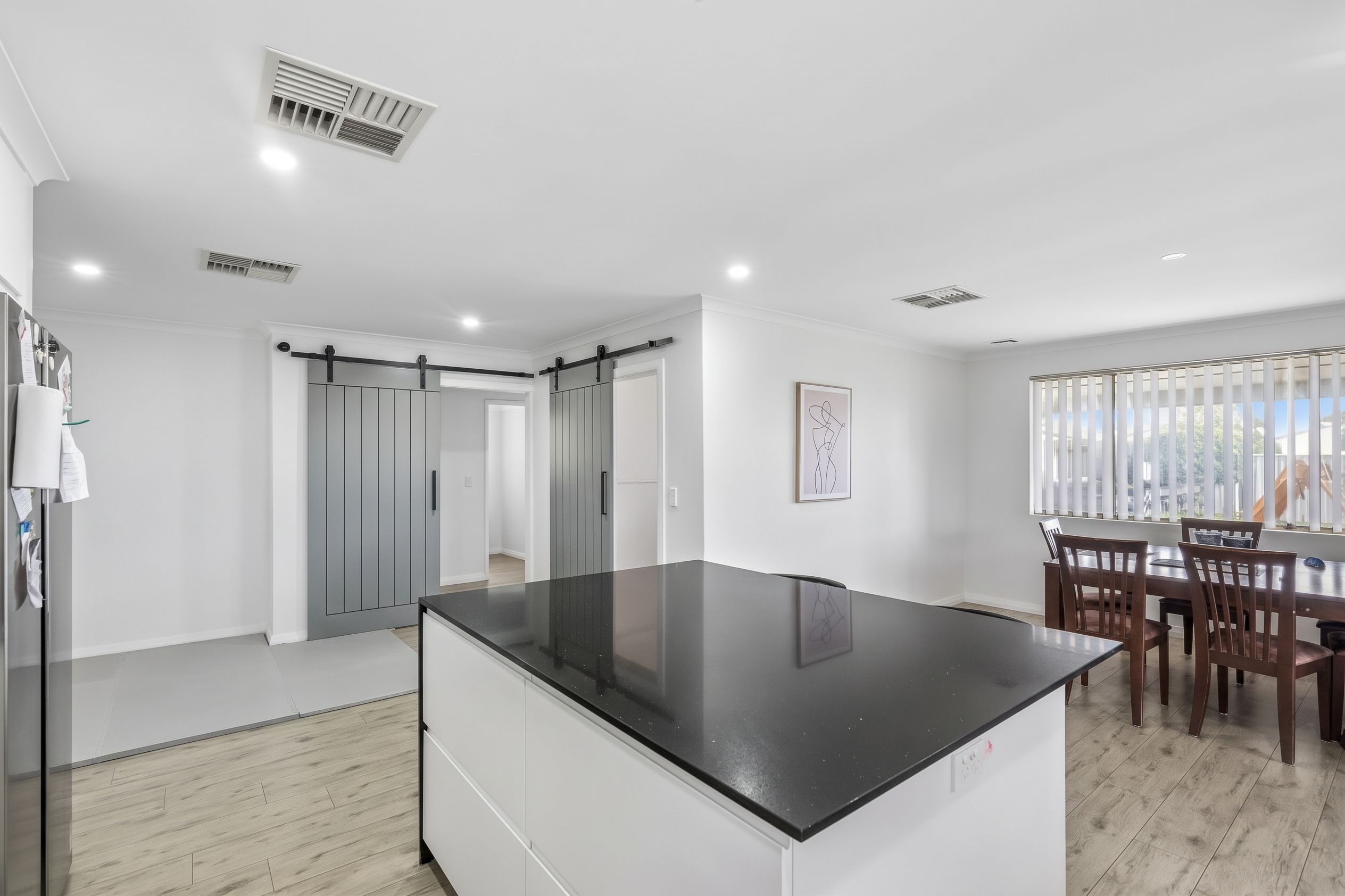10 Gulson Court — photo 3 of 20
