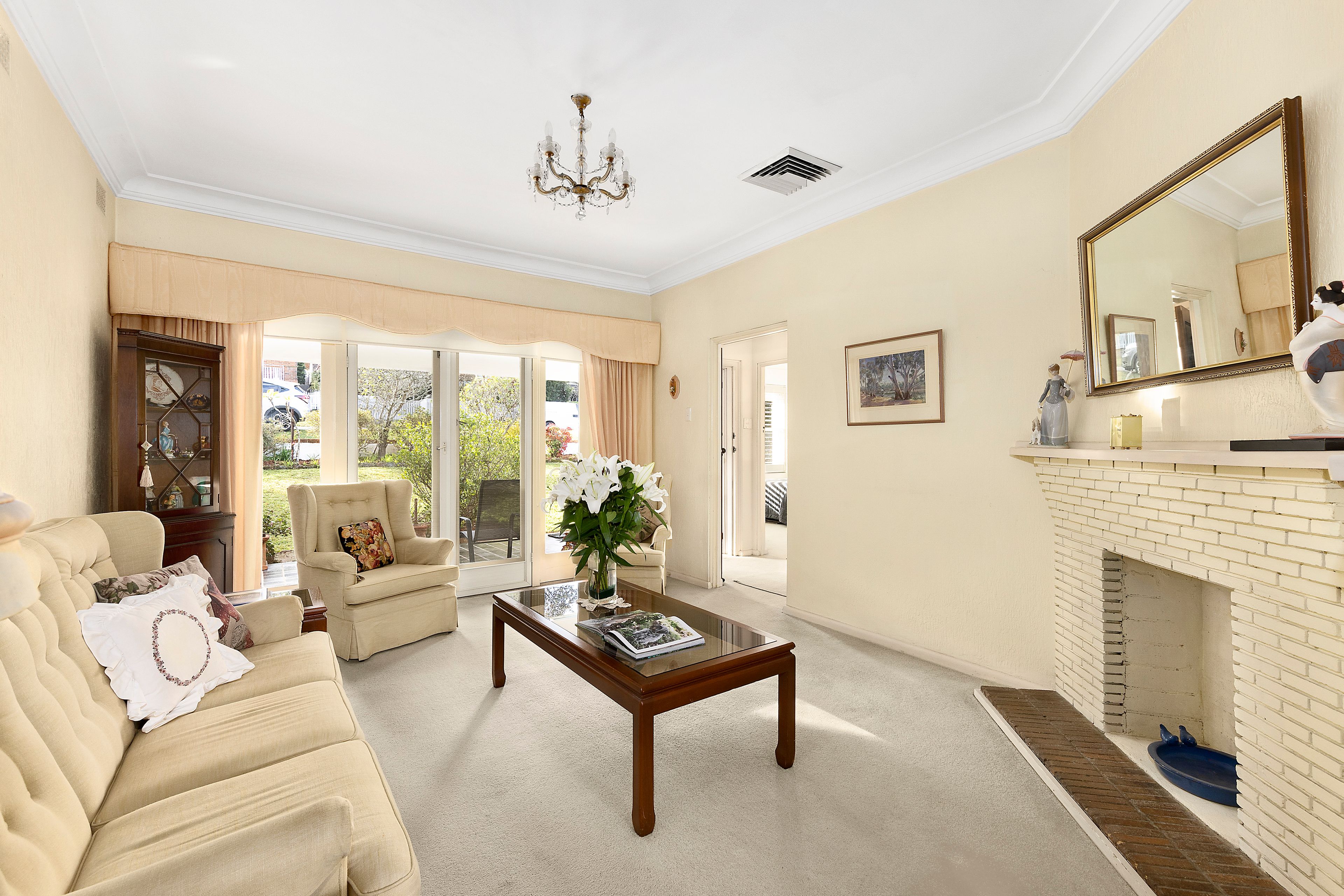 10 Inverallan Avenue, West Pymble, NSW 2073