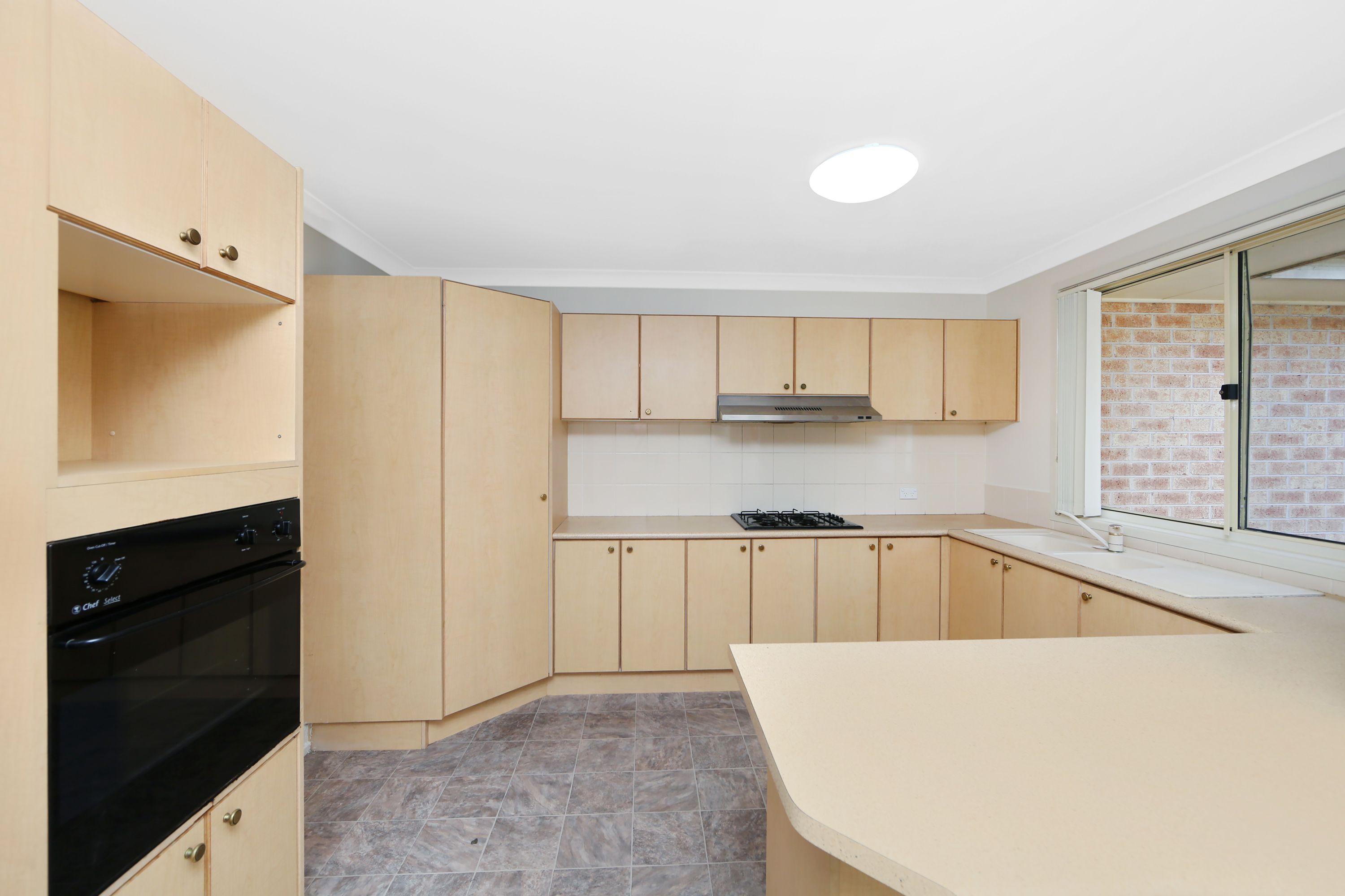 31 St Lawrence Avenue, Blue Haven, NSW 2262