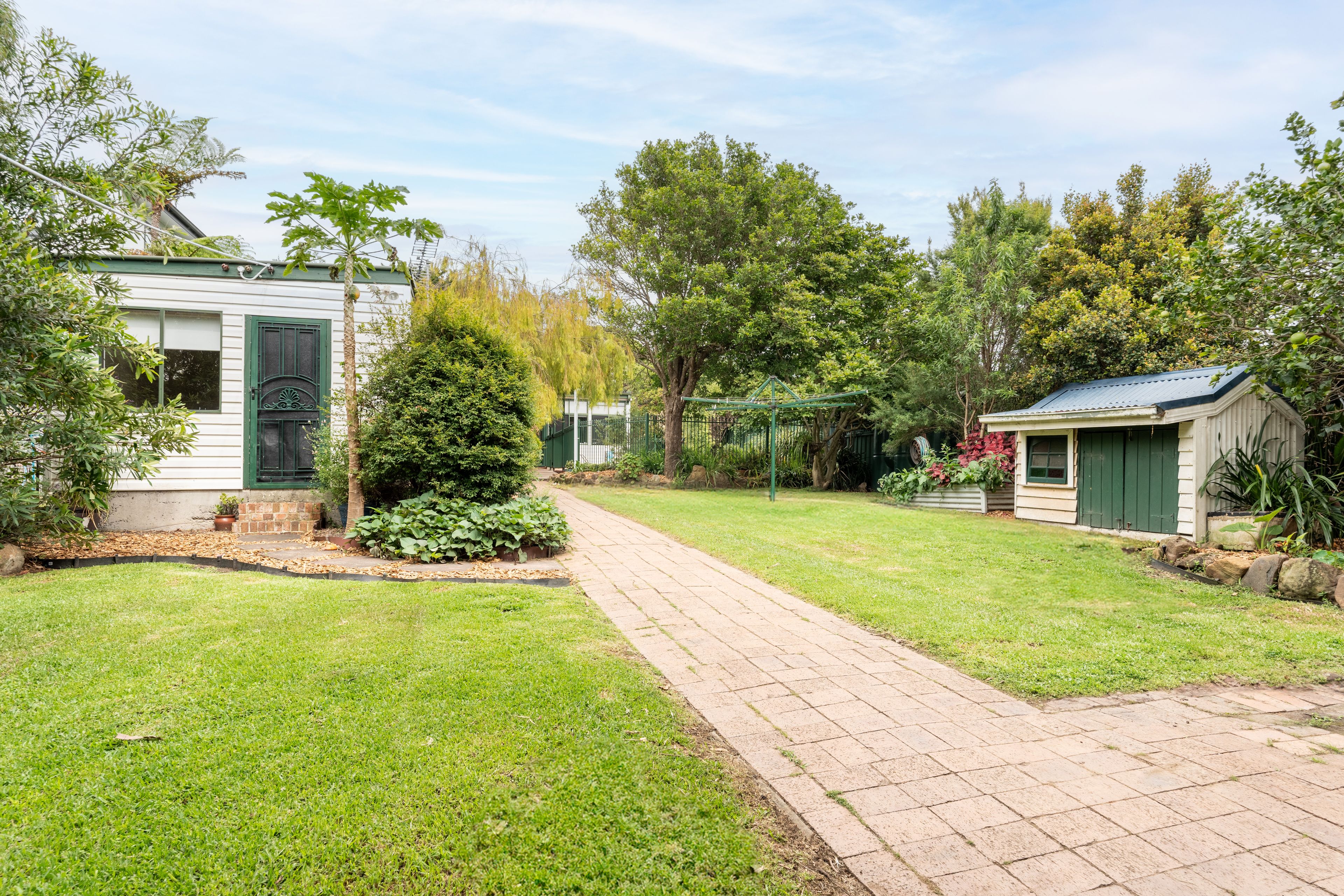 14 Joyce Lane, Corrimal, NSW 2518