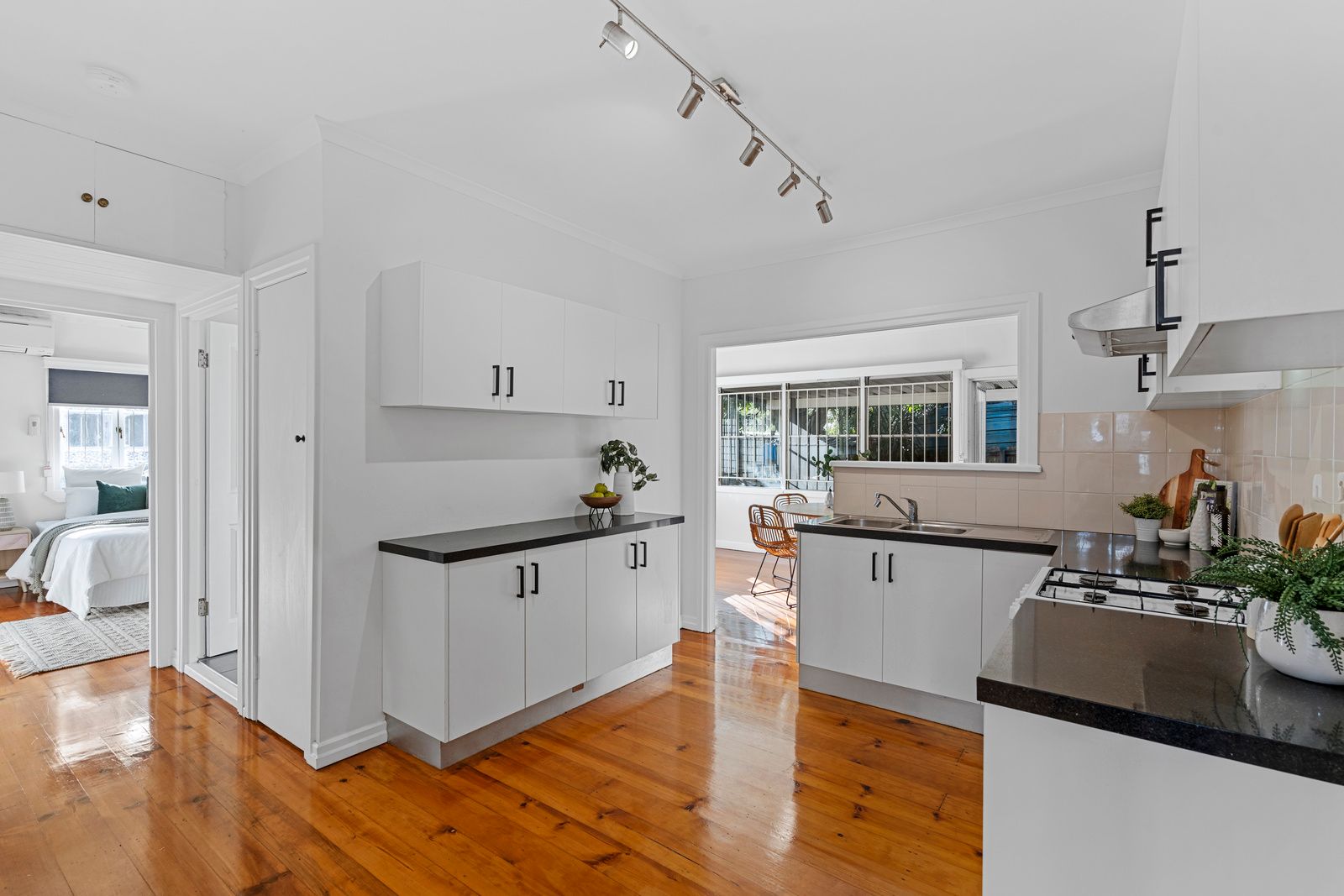 79 Venner Road — photo 7 of 21