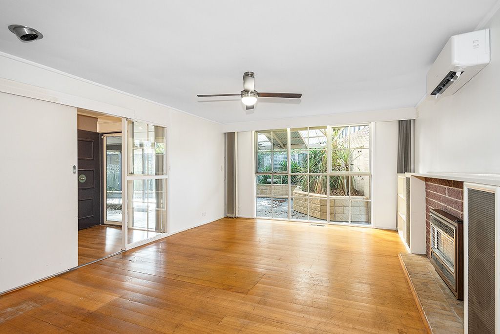 2 Karingal Court, Frankston, VIC 3199