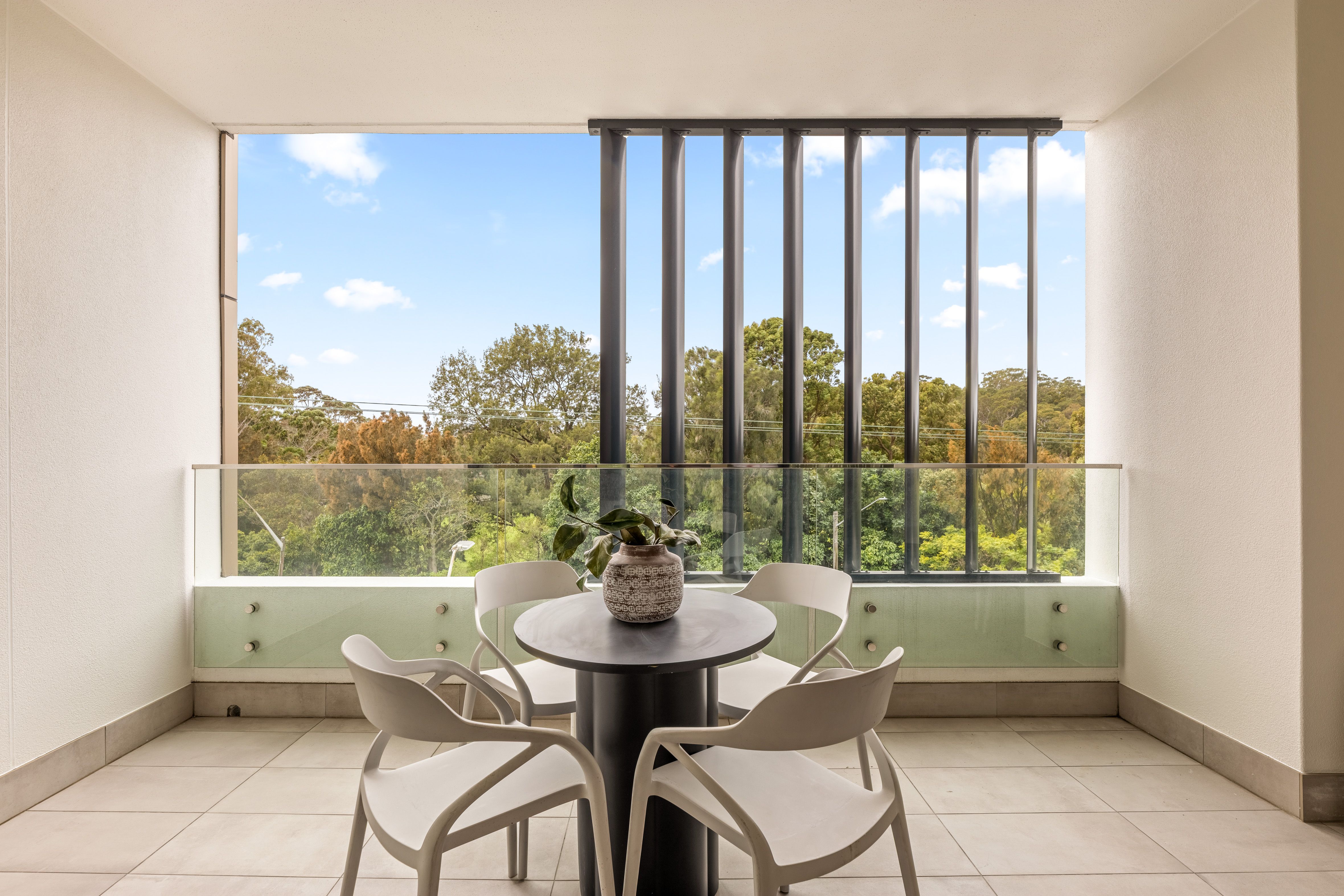 401/621 Princes Highway — photo from Ray White Sutherland Shire