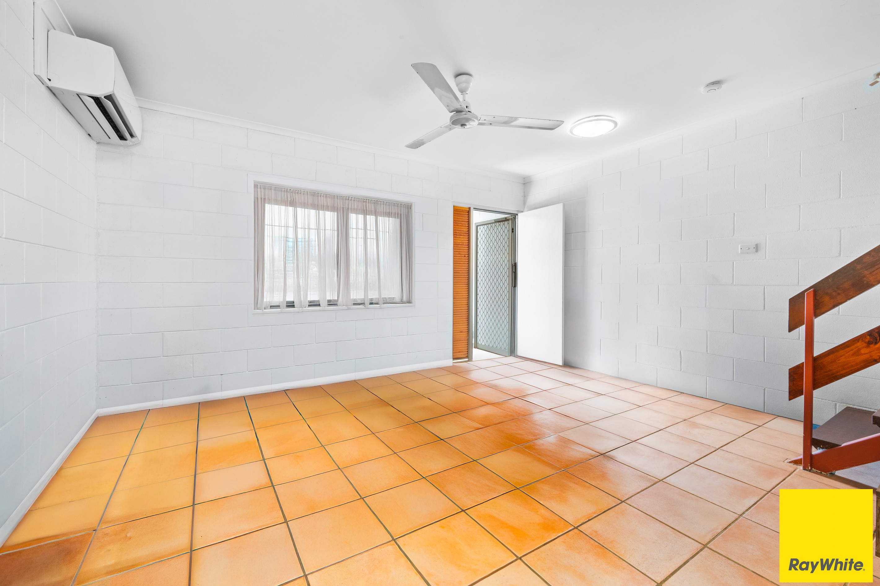 8/9-10 Cavanagh Street, Woree, QLD 4868