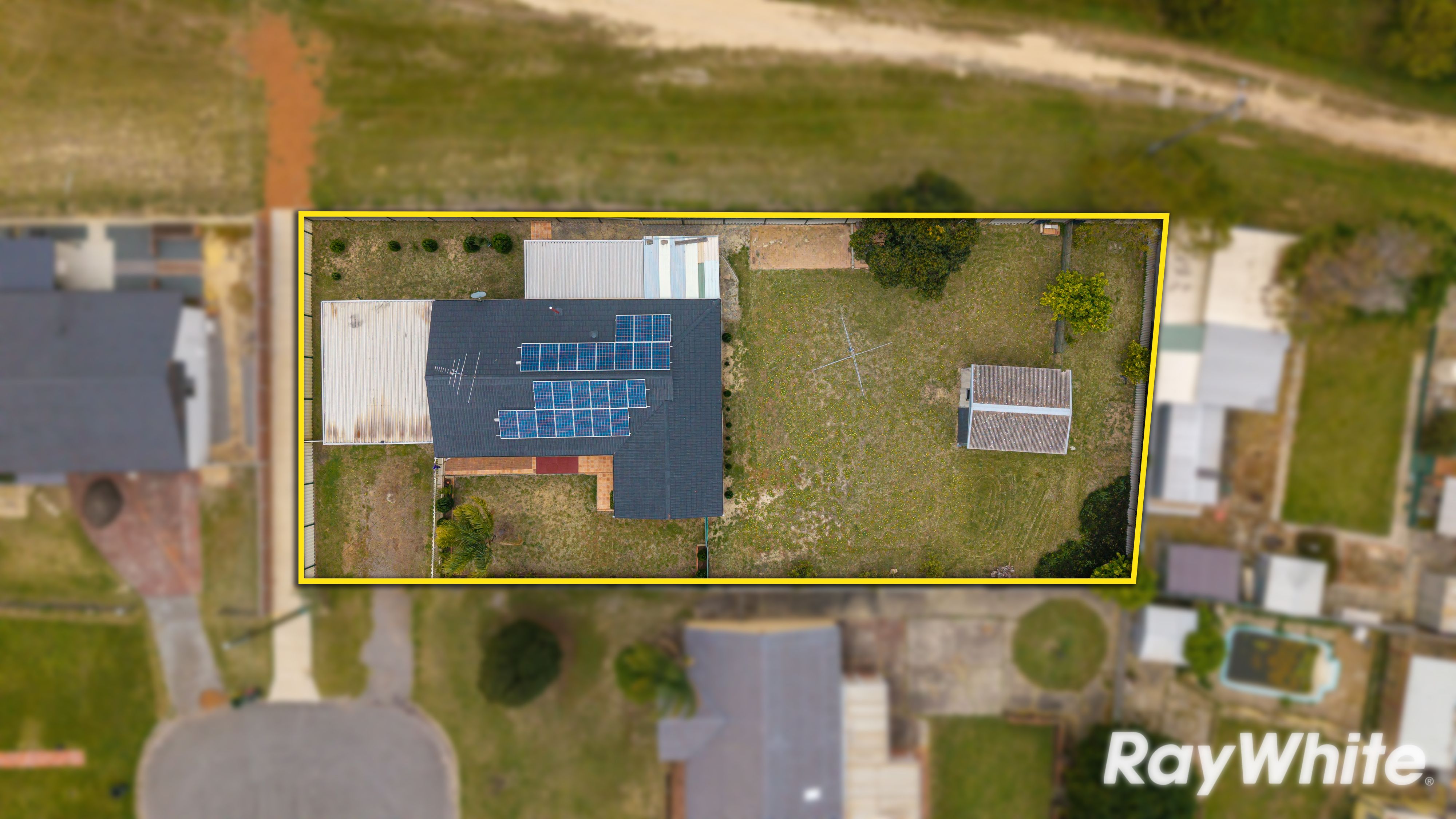 10 Hakea Place, Pinjarra, WA 6208