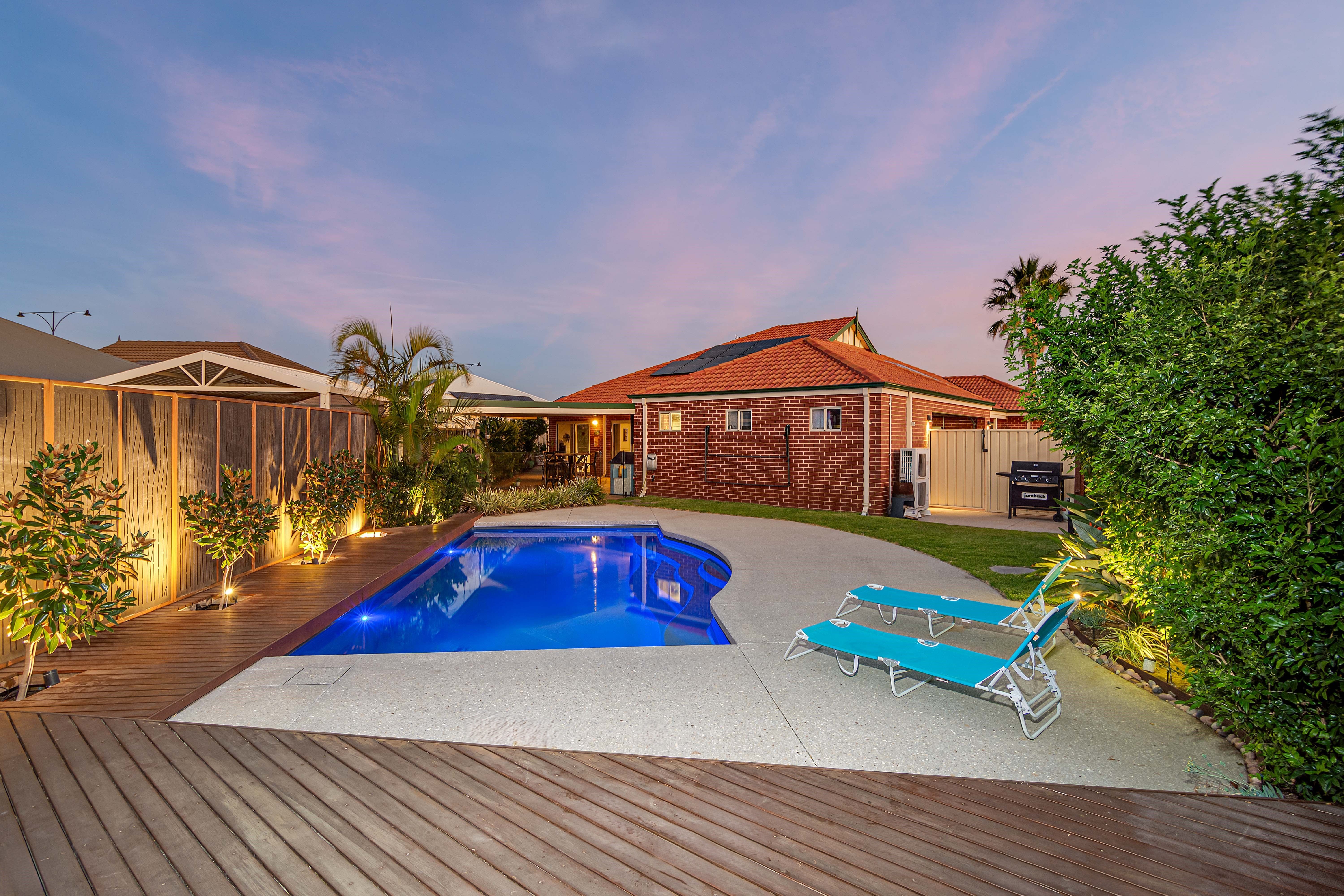 3 Ammanford Crescent, Butler WA 6036
