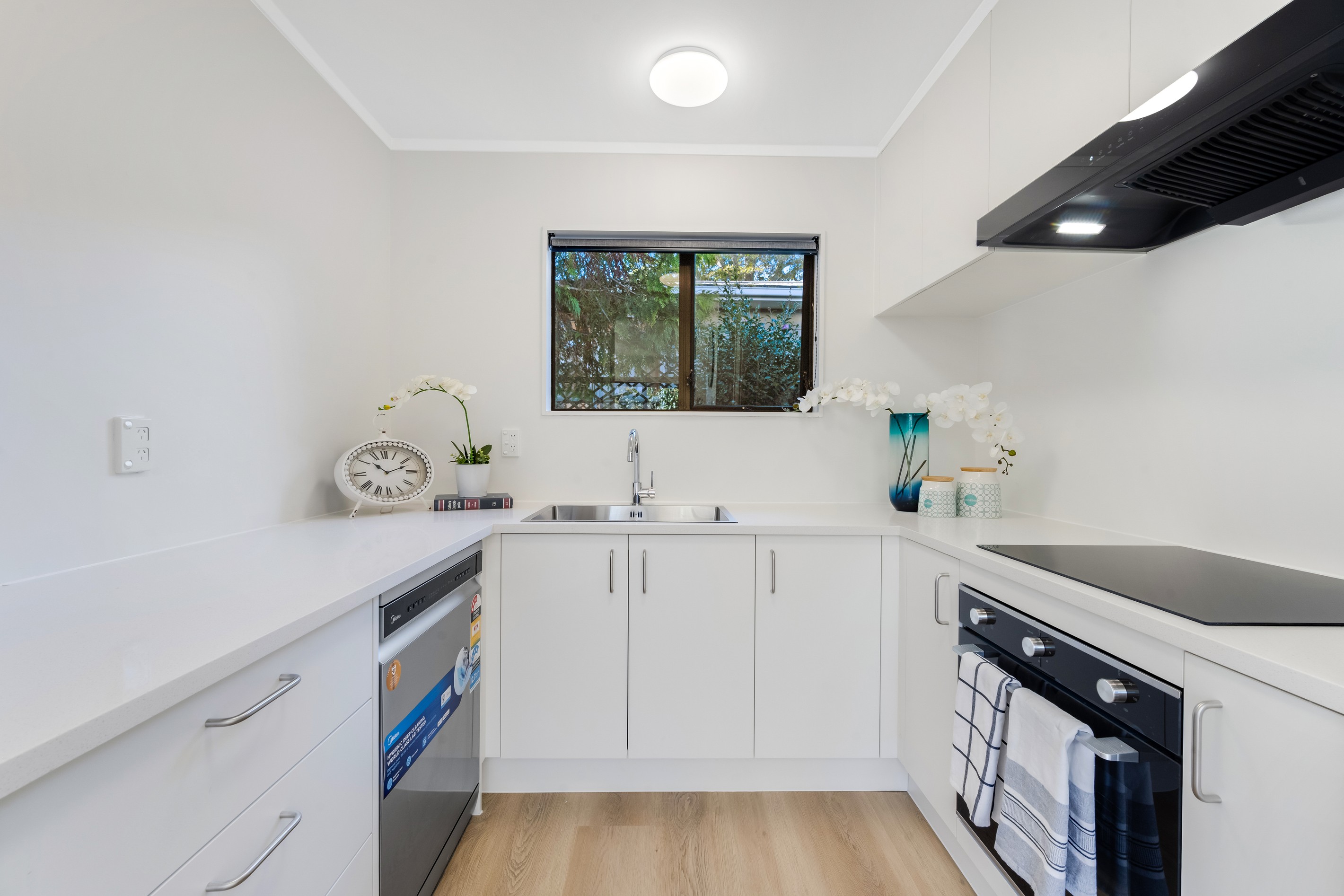 2/102 Elliot Street, Howick, Manukau City