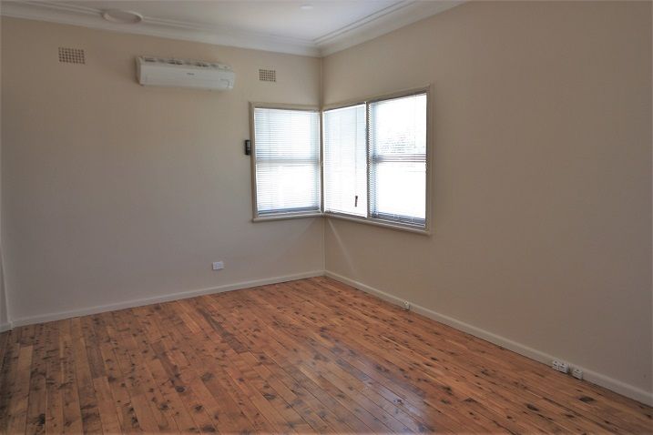 19 Redfern Street, Ingleburn, NSW 2565