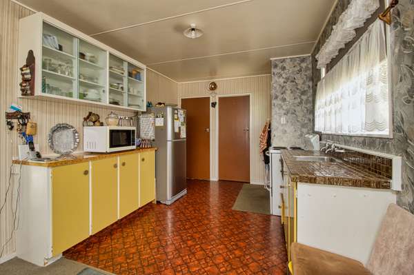 12 Stanley Street photo 2